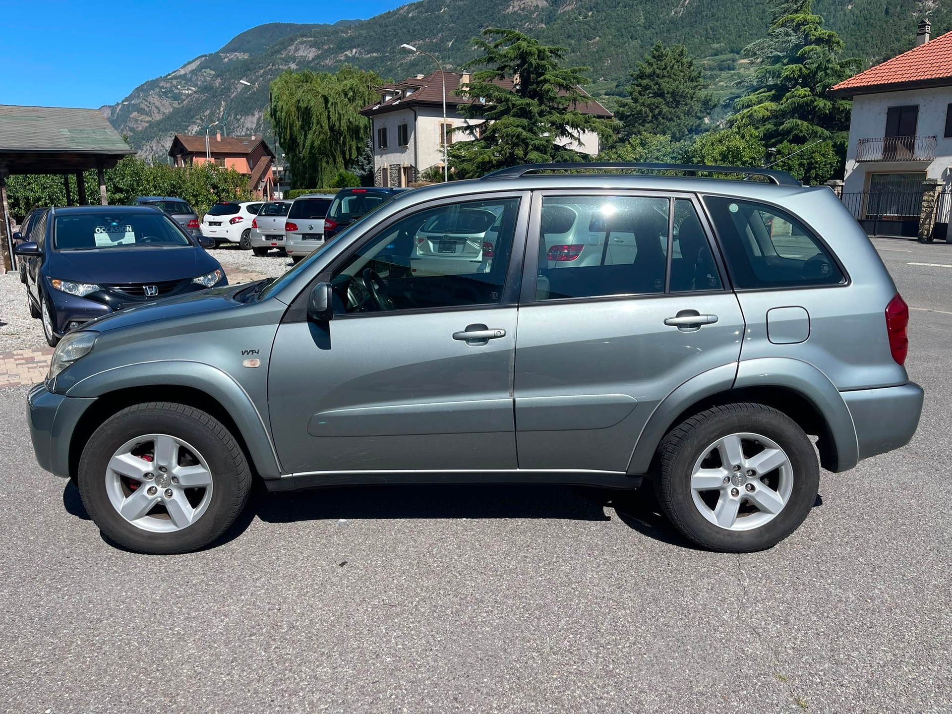 TOYOTA RAV-4 2.0 16V Linea Luna-image-1