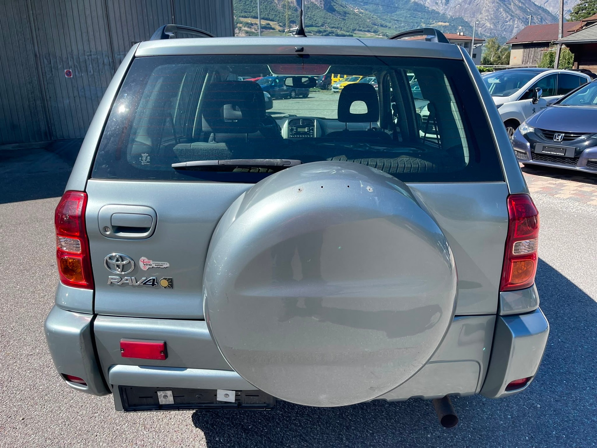 TOYOTA RAV-4 2.0 16V Linea Luna-image-3