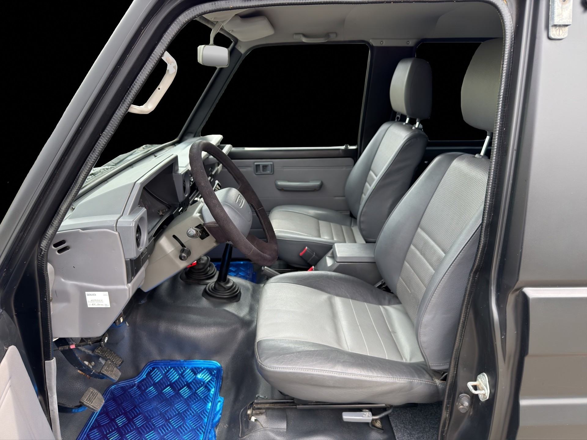 TOYOTA Land Cruiser 400 HdT 4.2 D-image-7