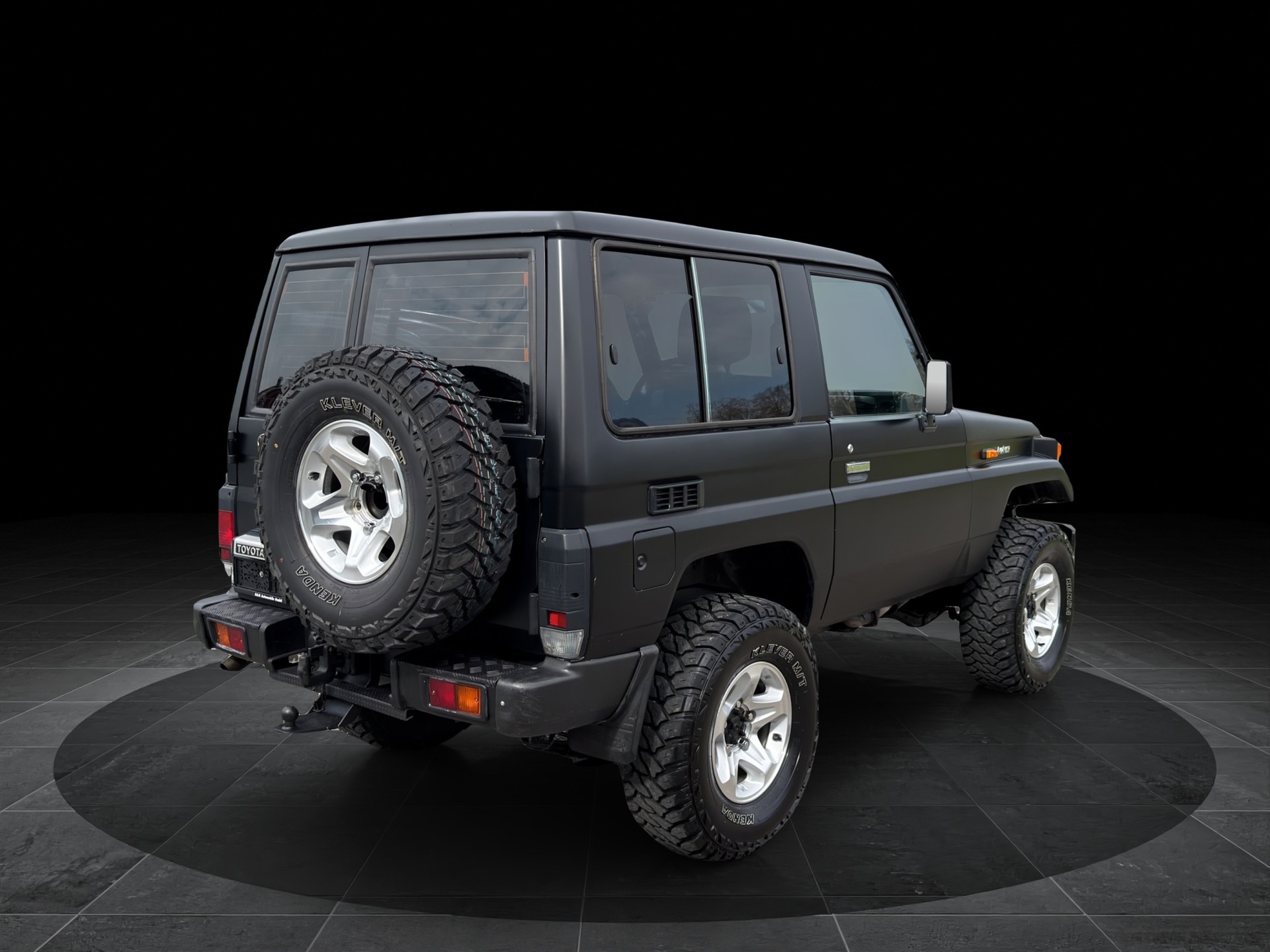 TOYOTA Land Cruiser 400 HdT 4.2 D-image-1
