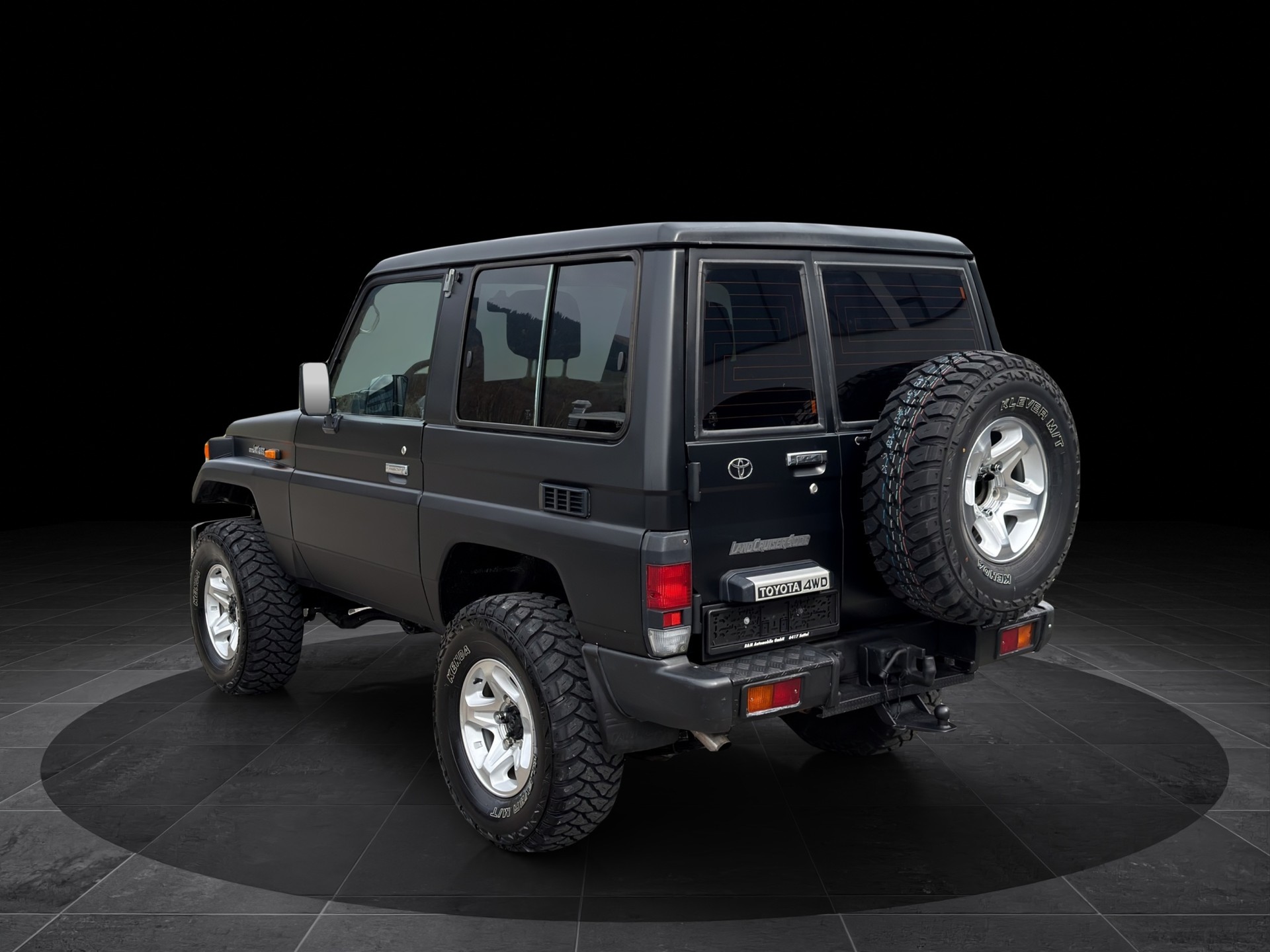TOYOTA Land Cruiser 400 HdT 4.2 D-image-3