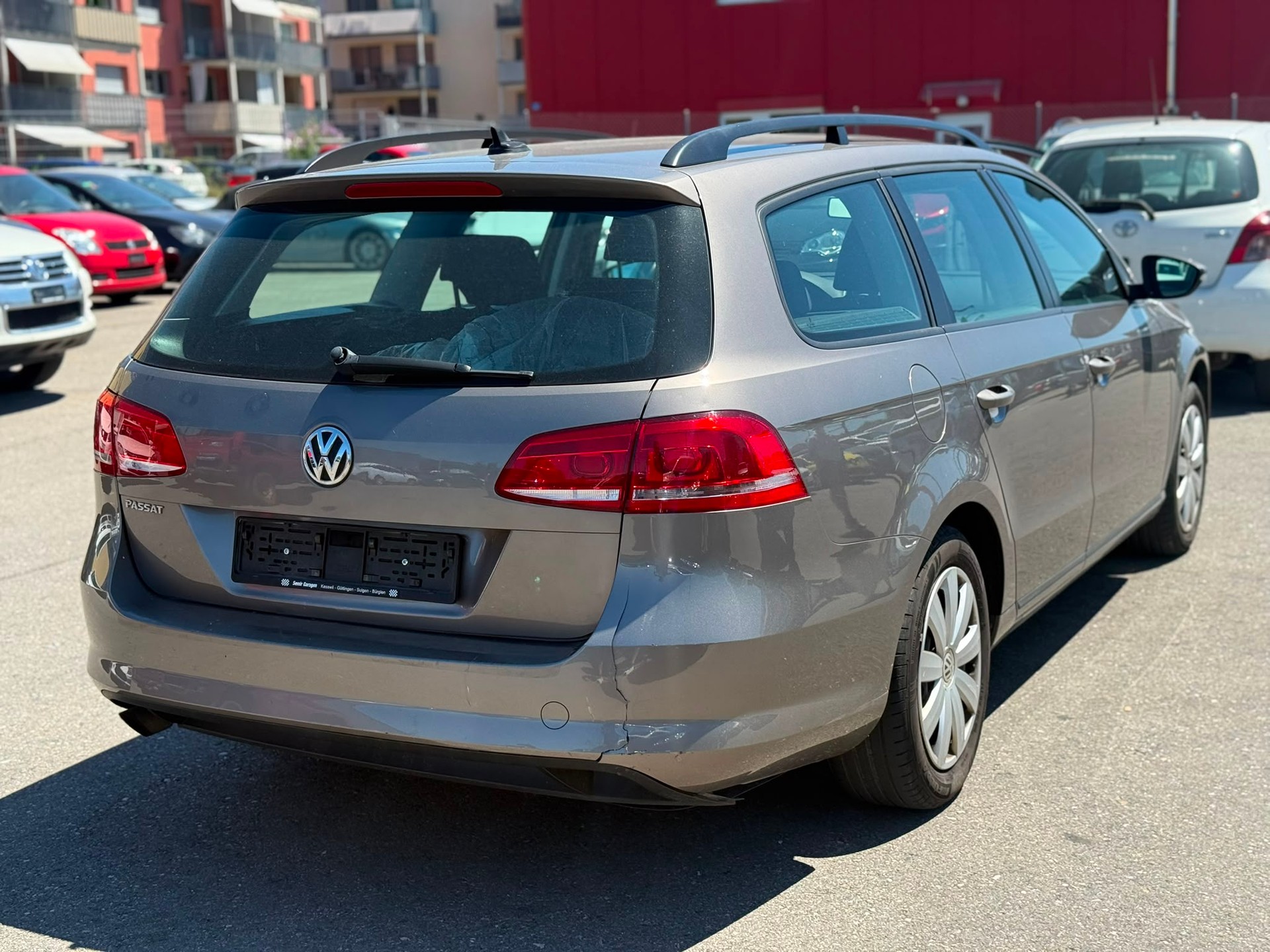 VW Passat Variant 1.4 TSI Trendline-image-2
