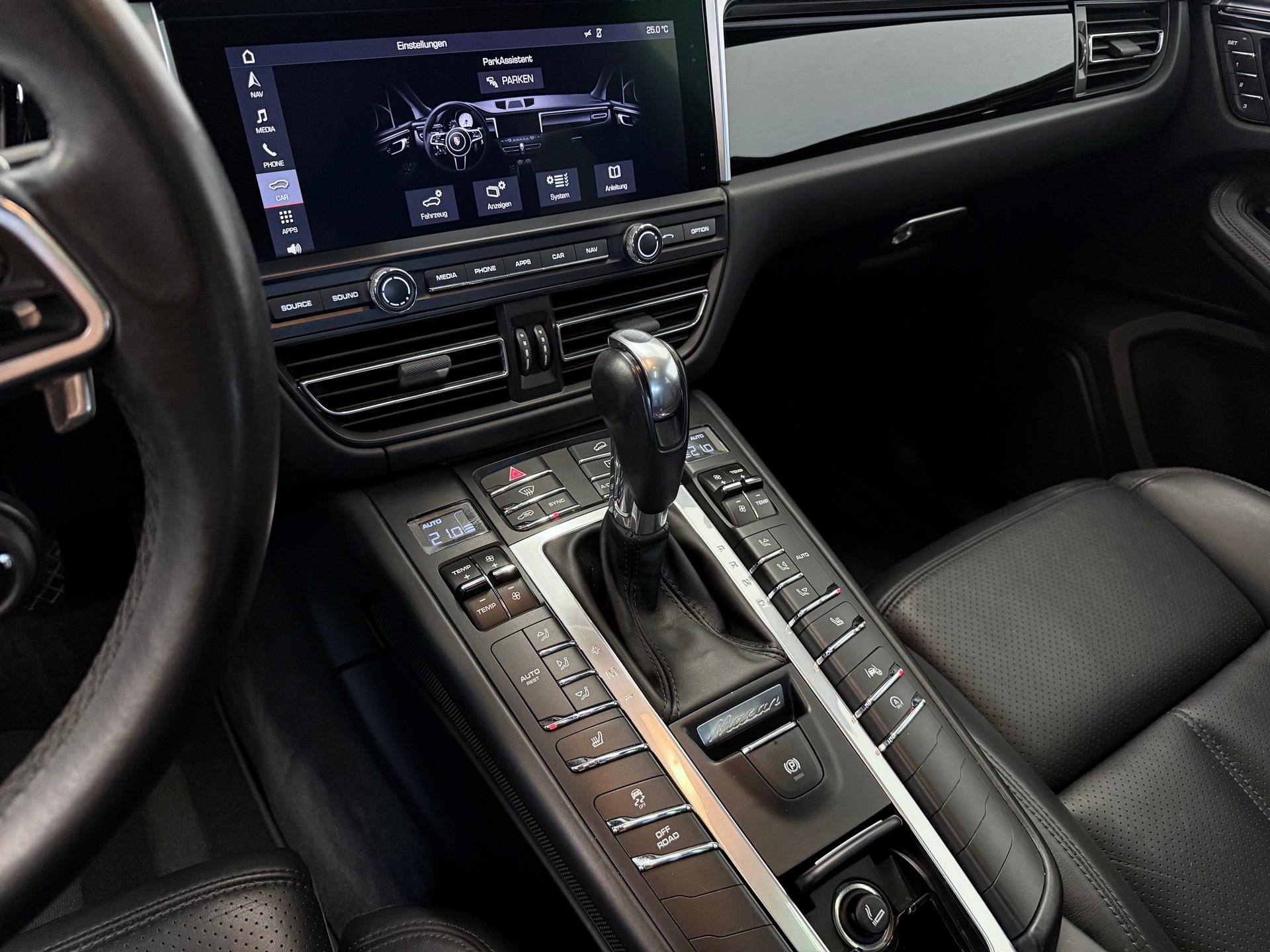 PORSCHE Macan S PDK "Miami Blue"-image-26