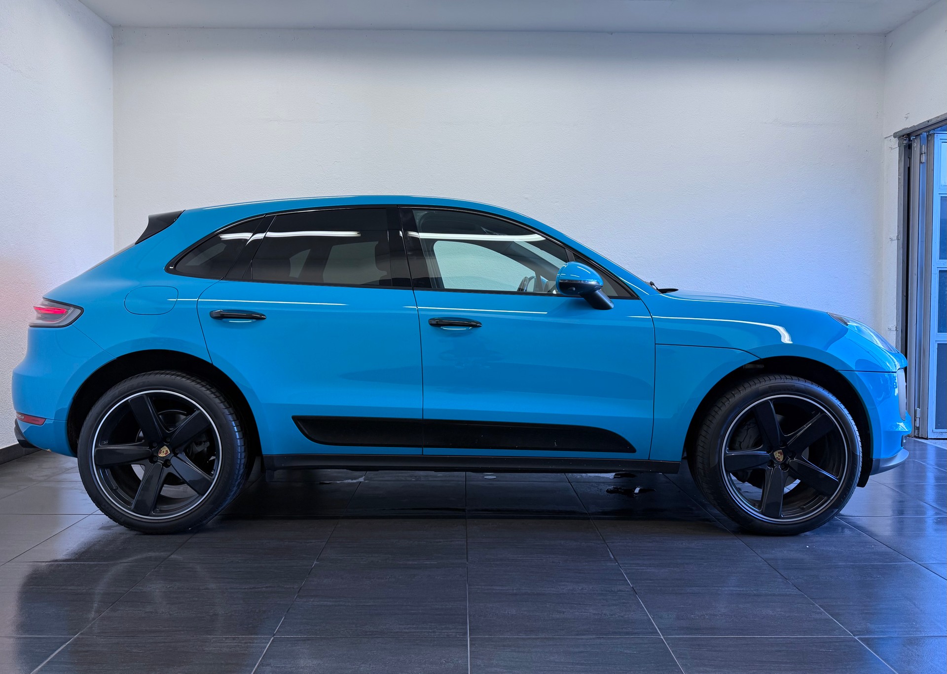 PORSCHE Macan S PDK "Miami Blue"-image-4