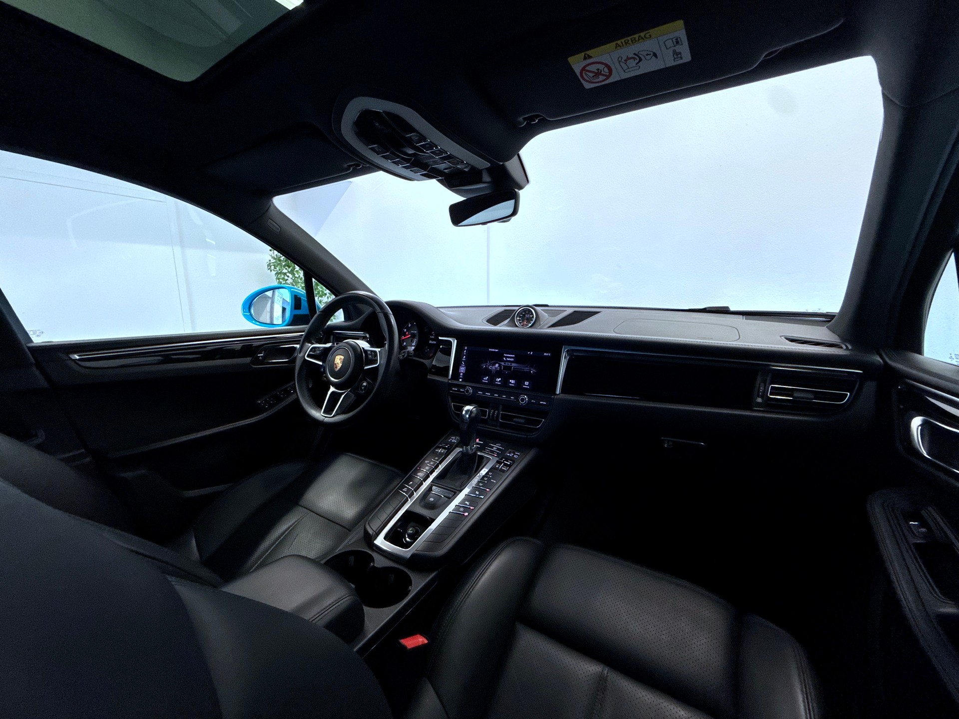 PORSCHE Macan S PDK "Miami Blue"-image-30