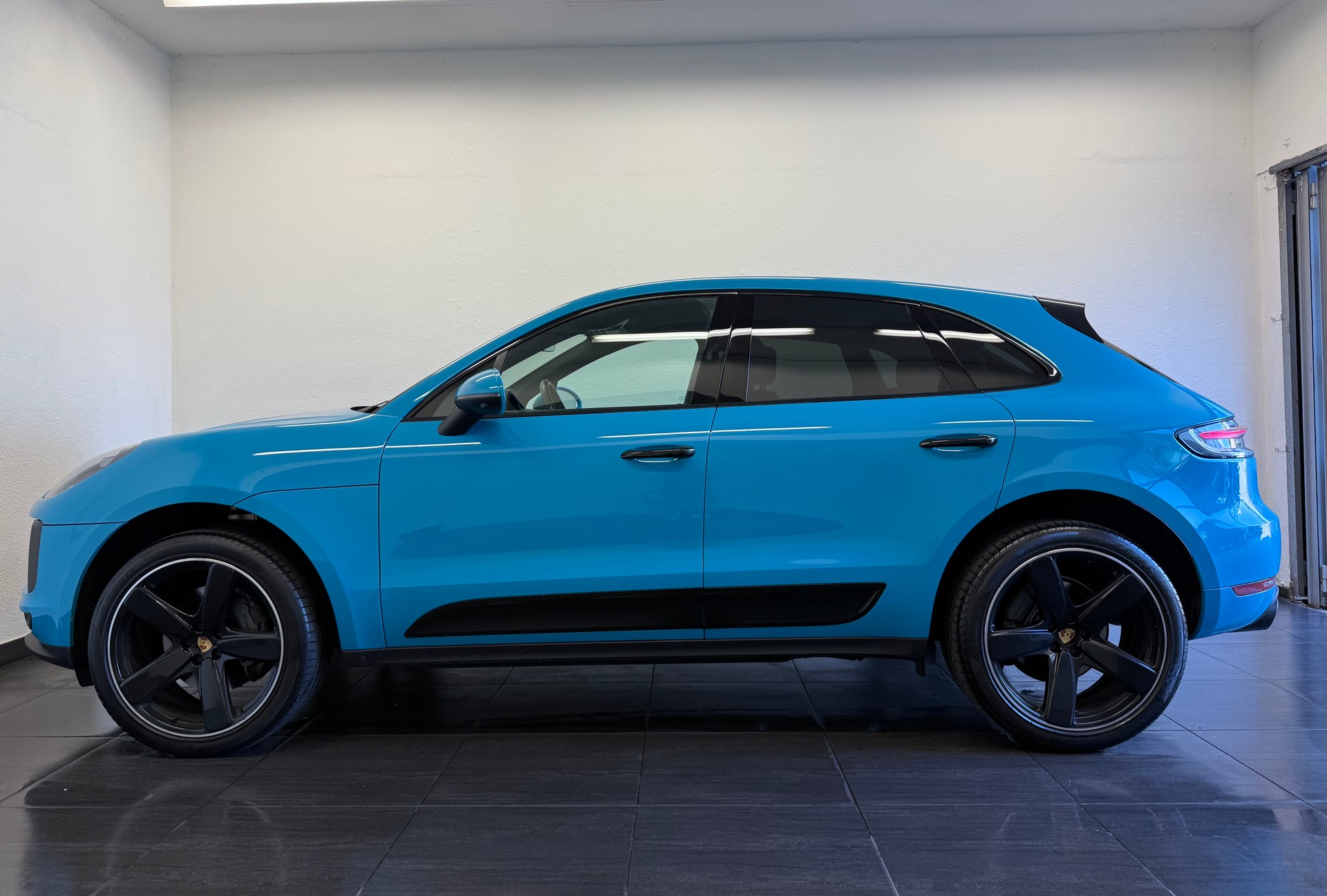 PORSCHE Macan S PDK "Miami Blue"-image-5