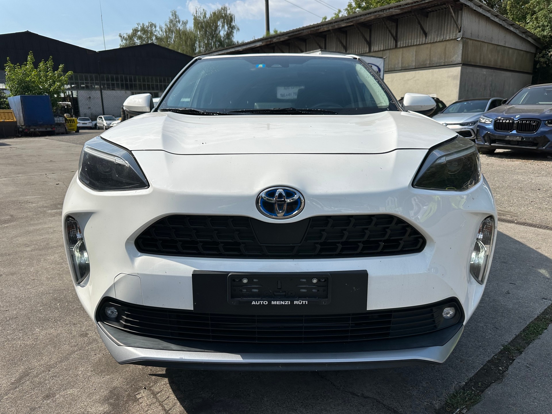 TOYOTA Yaris Cross 1.5 Adventure e-CVT AWDi-image-0