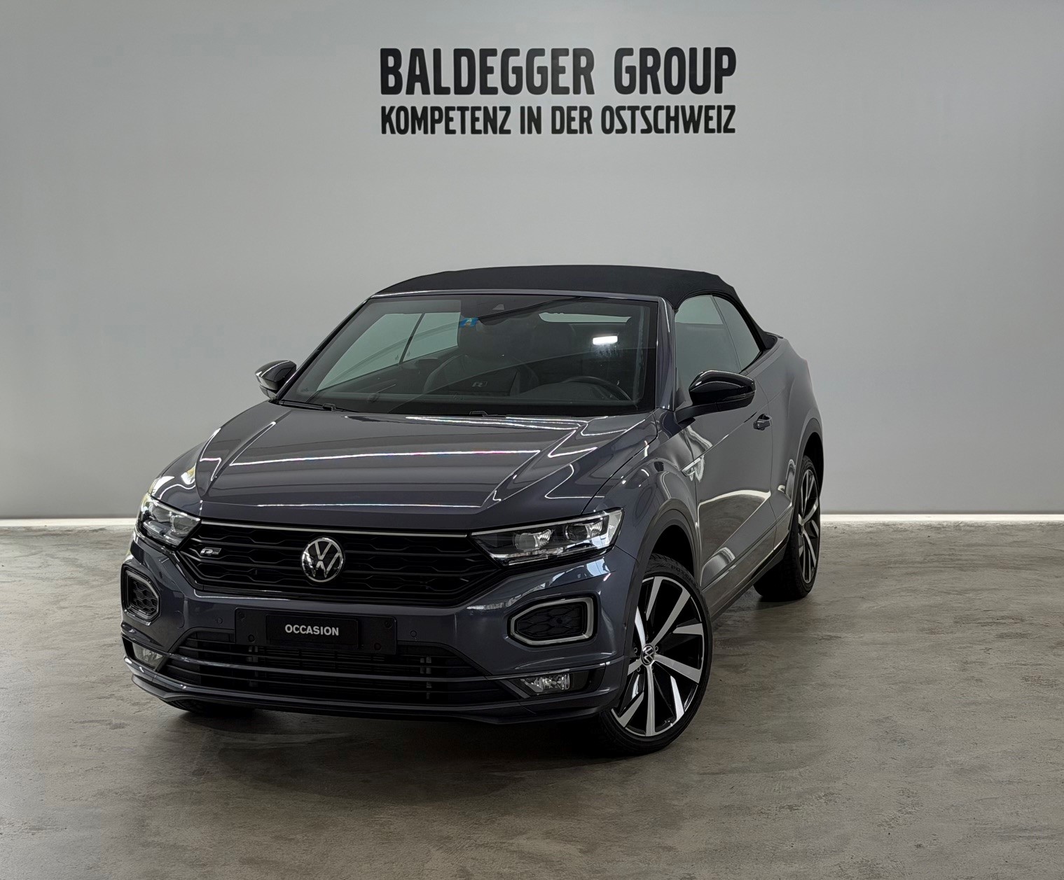 VOLVO T-Roc Cabriolet 1.5 TSI R-Line-image-0