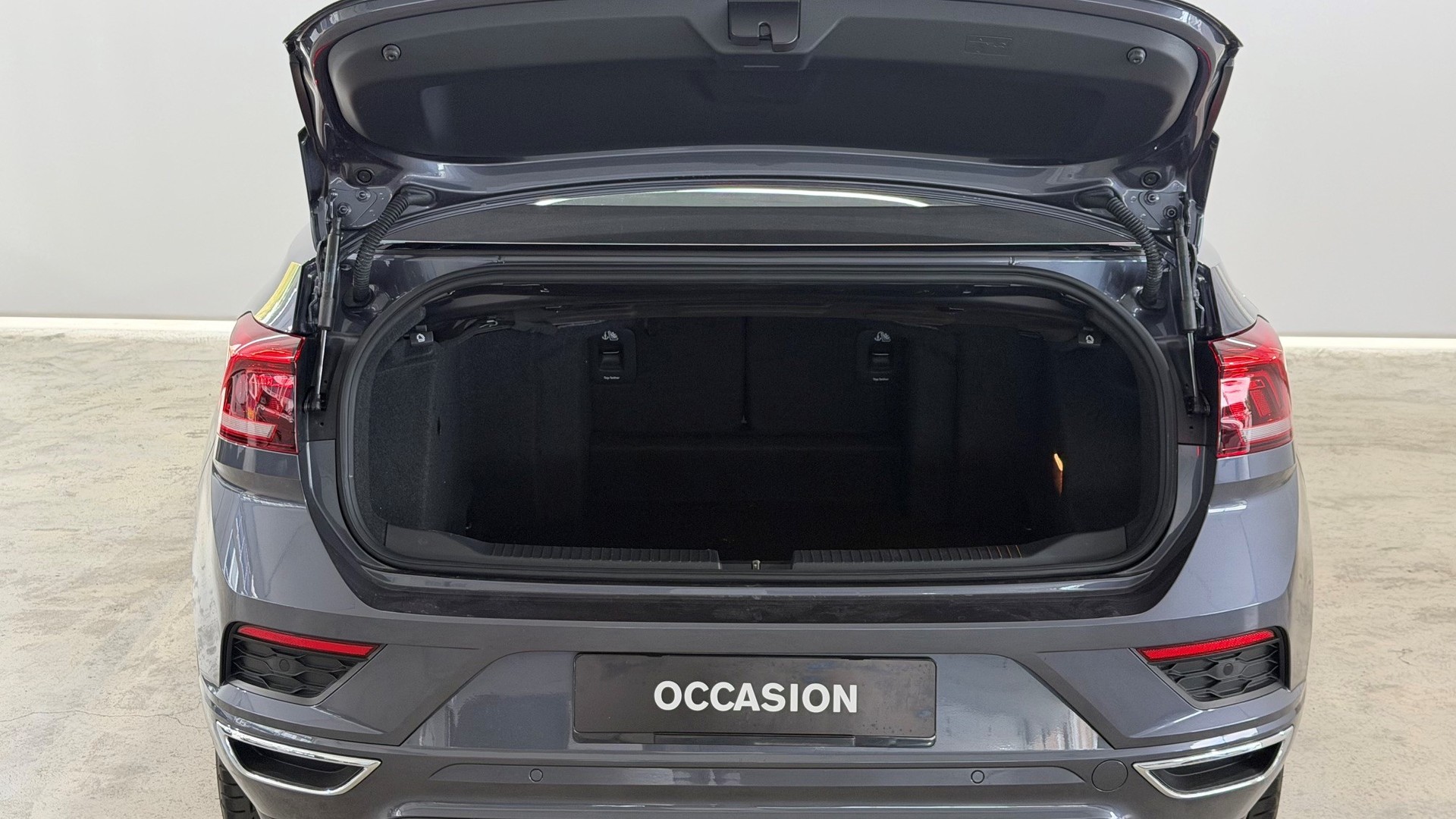 VOLVO T-Roc Cabriolet 1.5 TSI R-Line-image-11