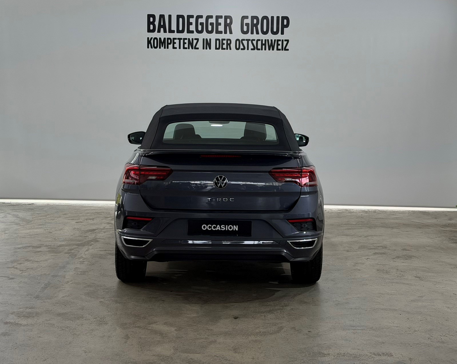 VOLVO T-Roc Cabriolet 1.5 TSI R-Line-image-6