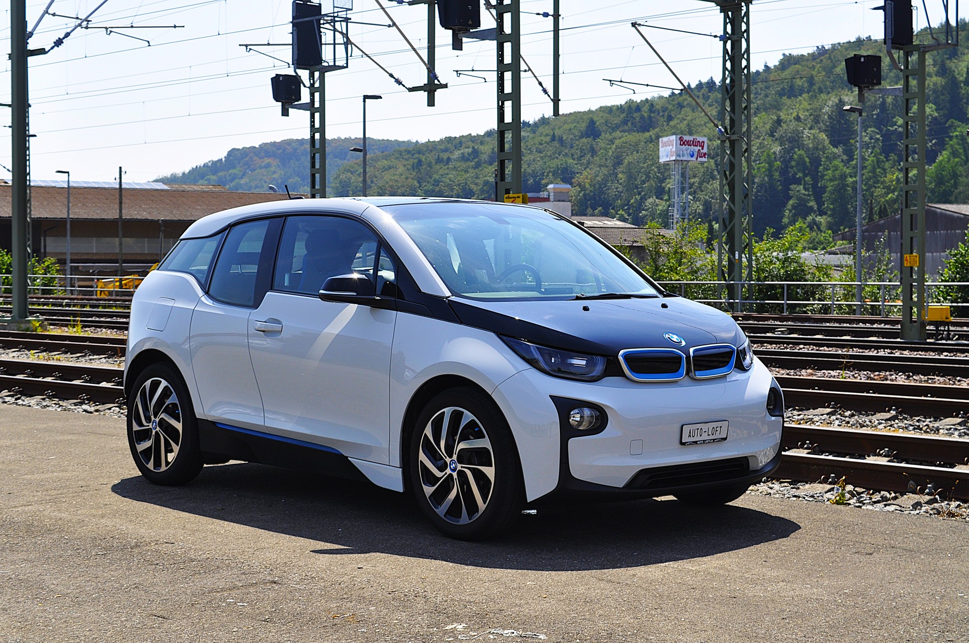 BMW i3 (94Ah)-image-0