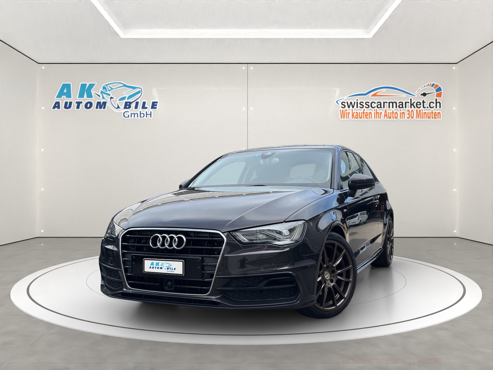 AUDI A3 Sportback 2.0 TDI S-Line Exterieurpaket Ambition-image-0