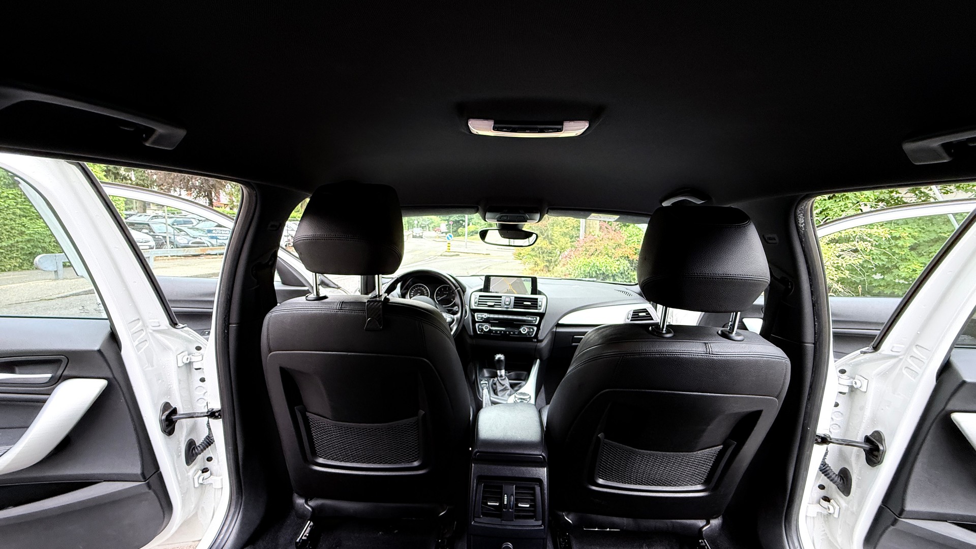 BMW 118d xDrive M Sport-image-7