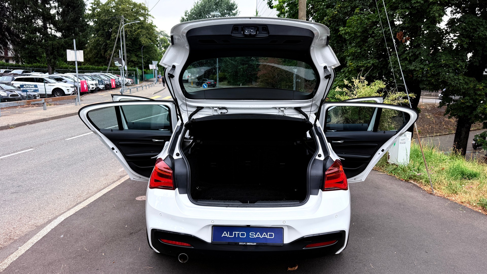 BMW 118d xDrive M Sport-image-6