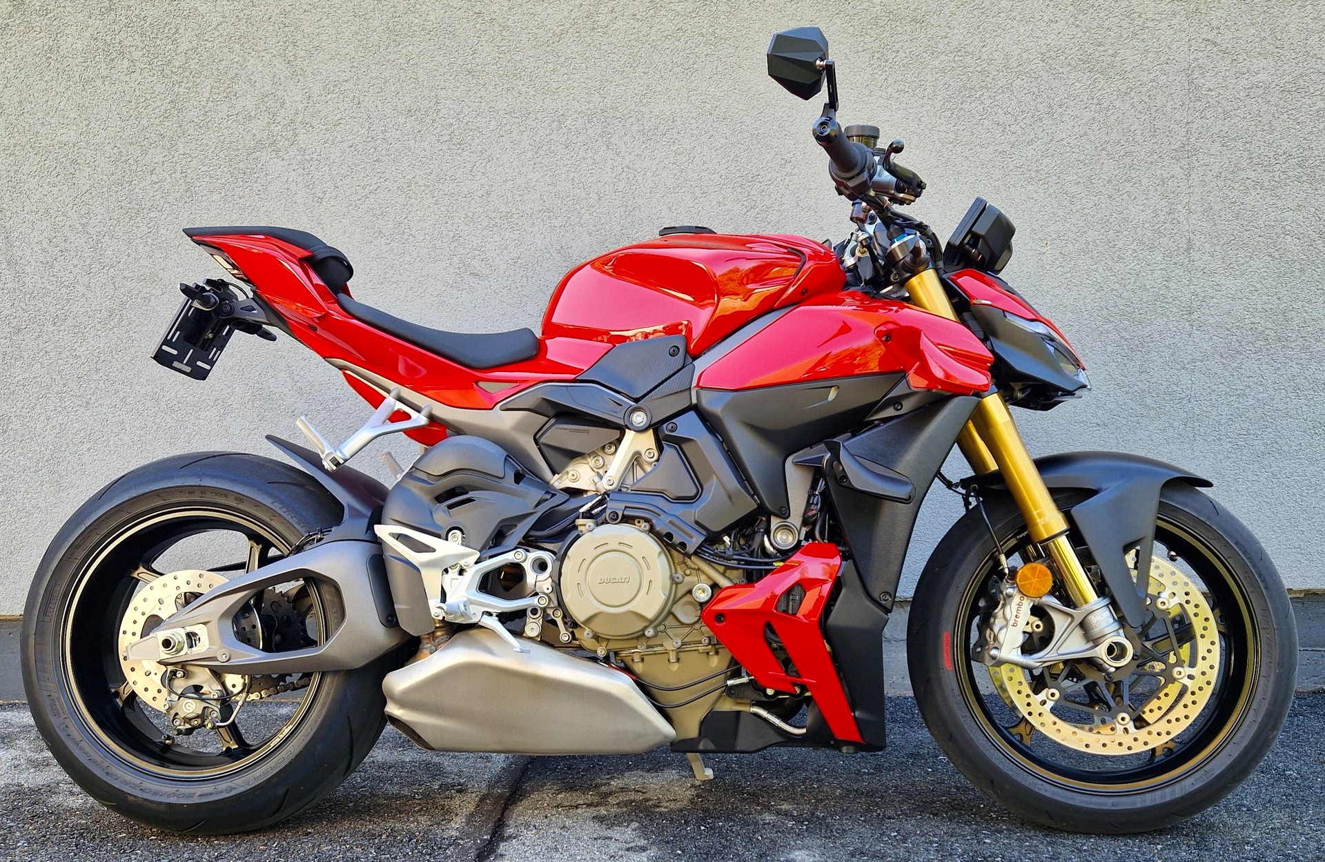 DUCATI STREETFIGHTER V4 S