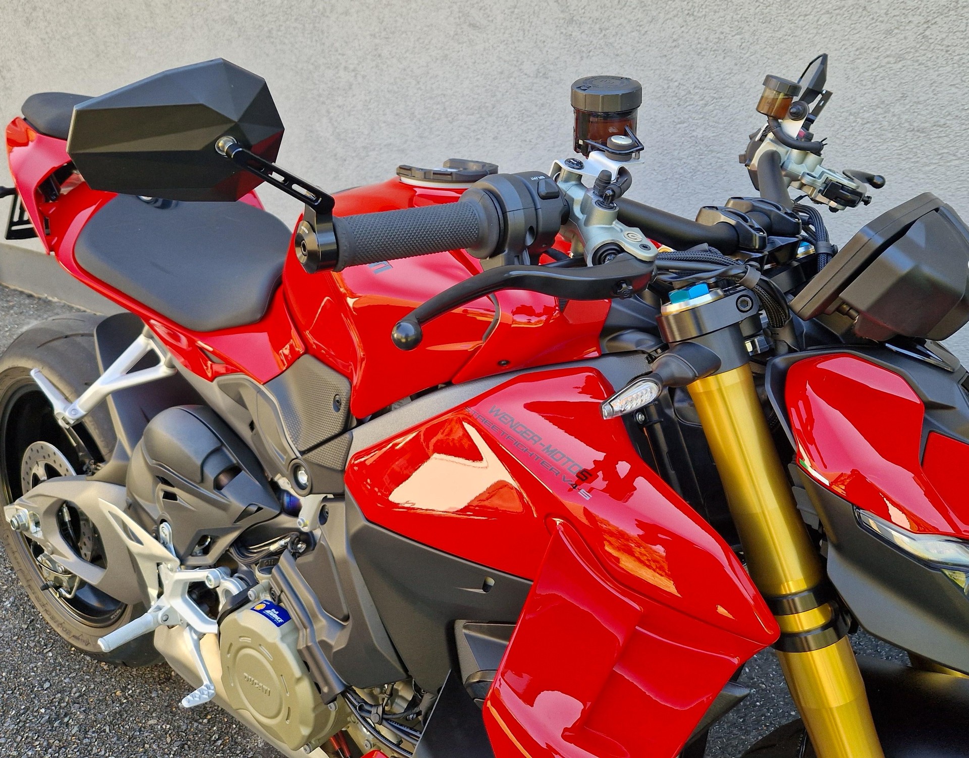 DUCATI STREETFIGHTER V4 S-image-8