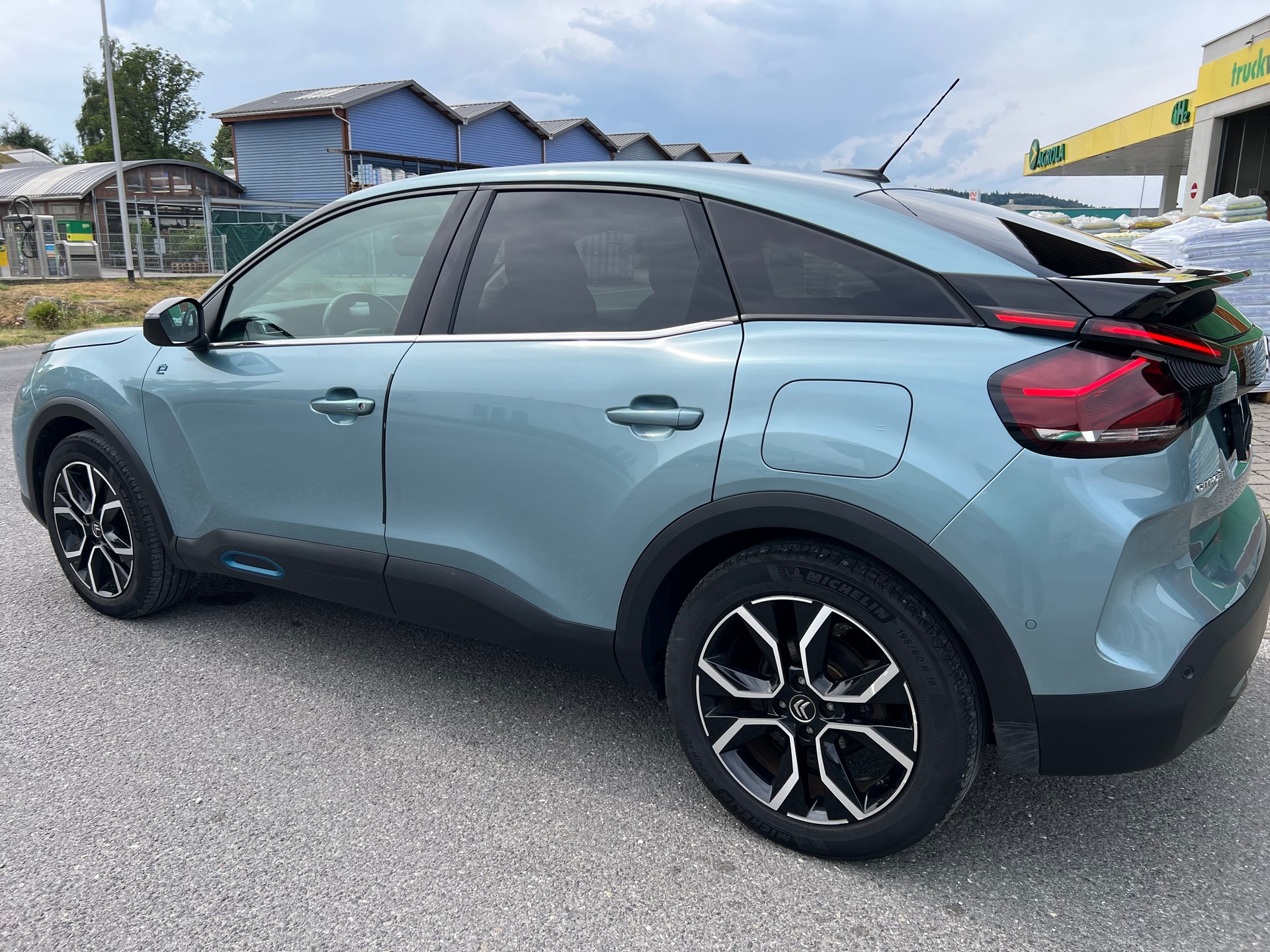 CITROEN C4 Electric Shine Pack-image-3