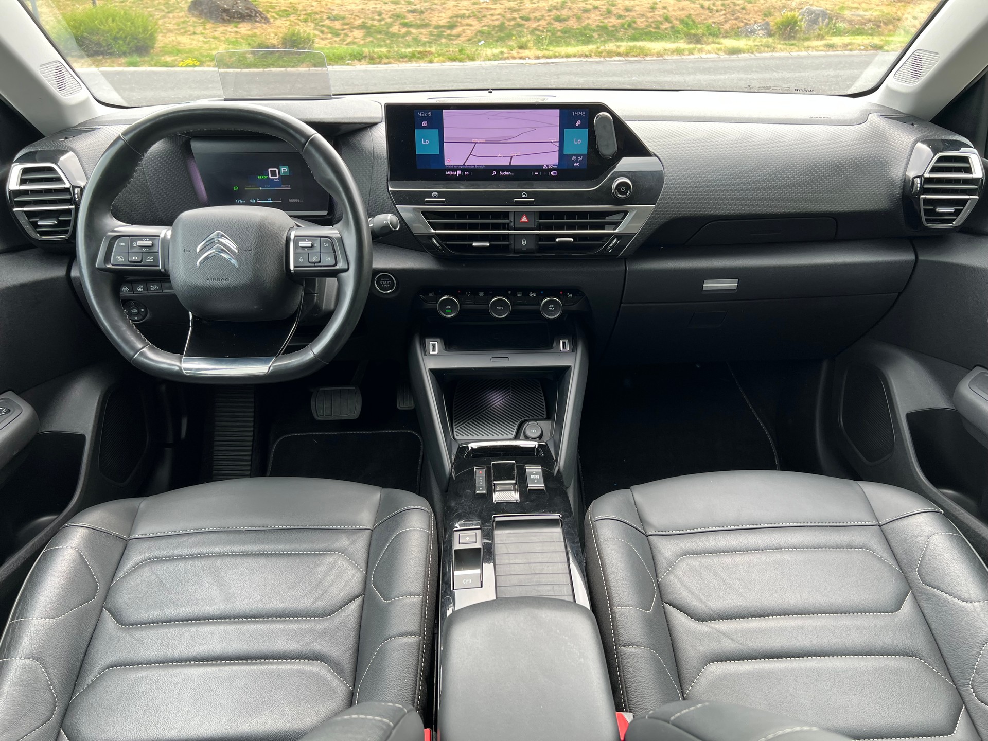 CITROEN C4 Electric Shine Pack-image-12