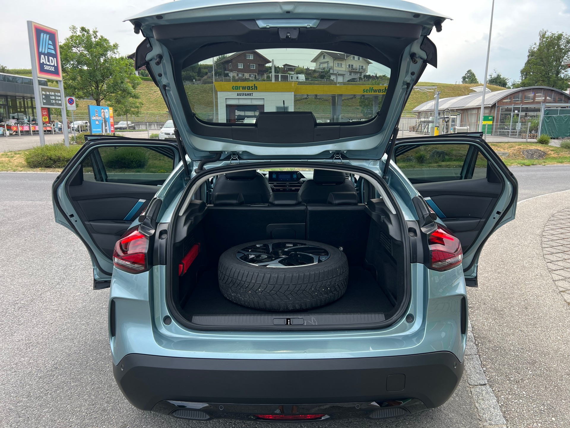 CITROEN C4 Electric Shine Pack-image-11