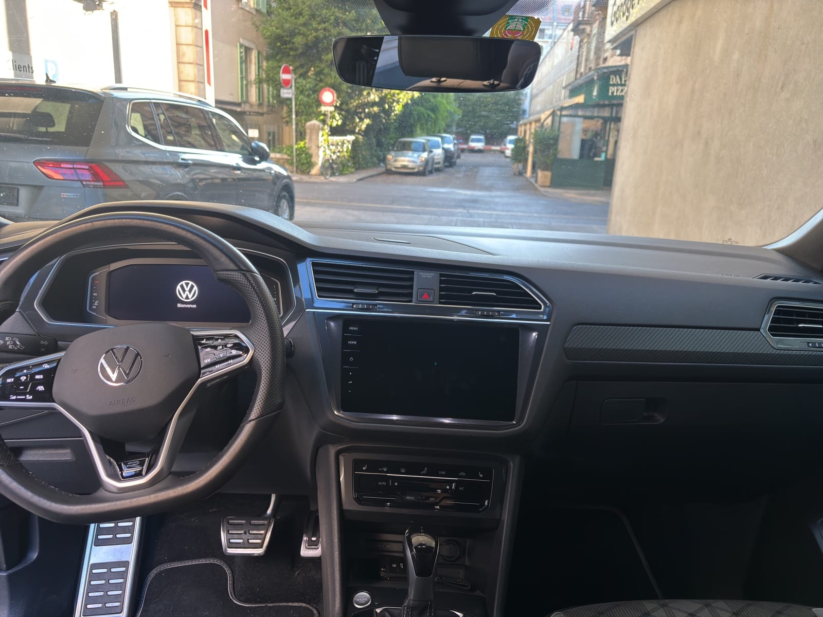 VW Tiguan Allspace 2.0TSI R-Line 4Motion DSG-image-7