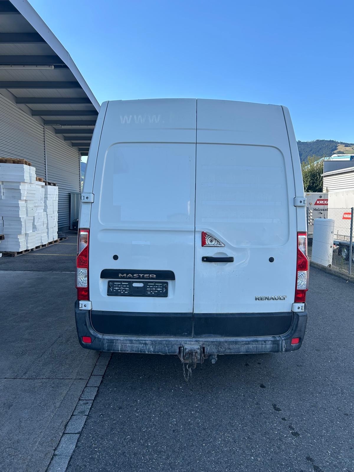RENAULT Master T35 2.3dCi 125 L2H2-image-3
