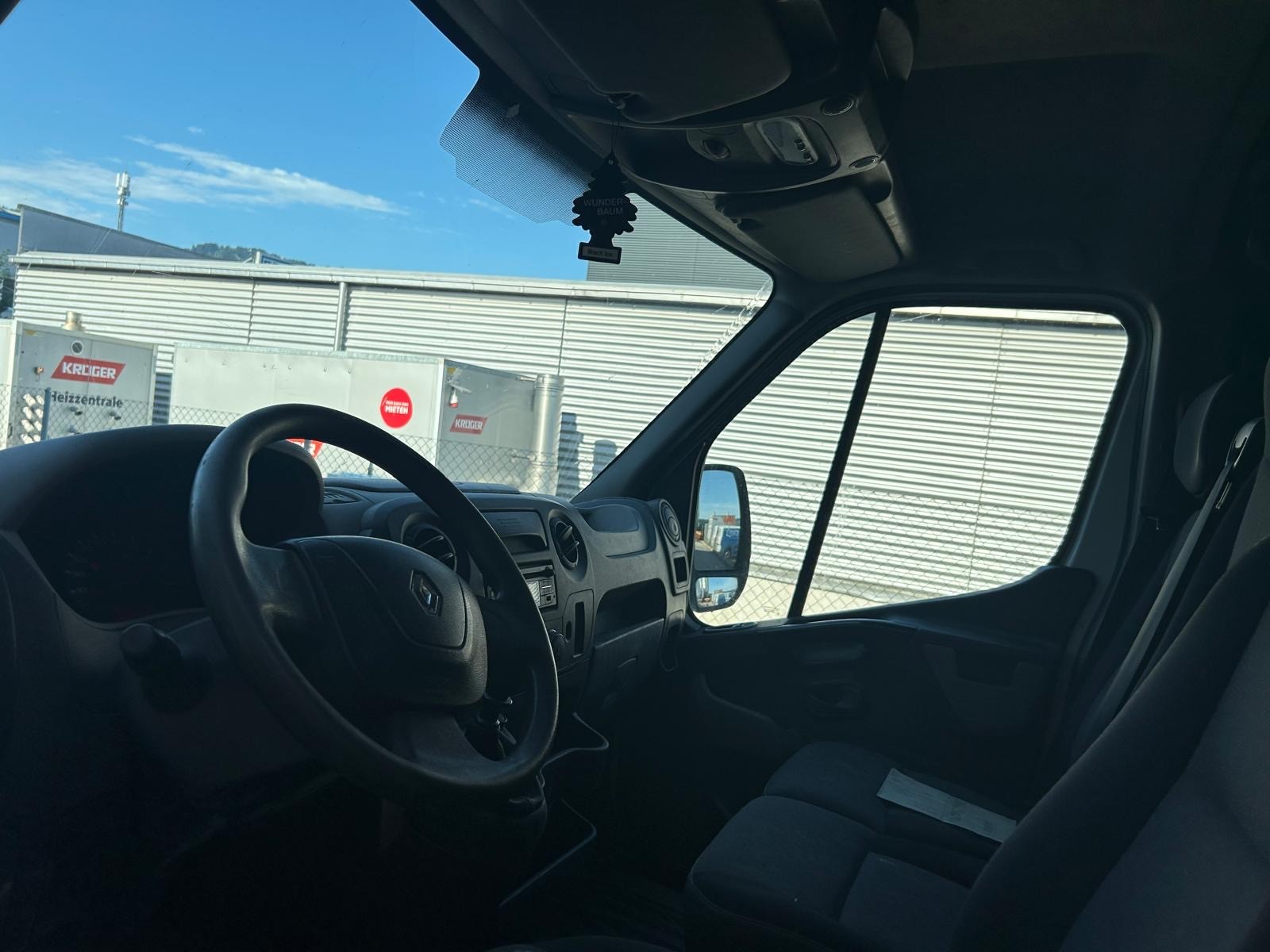 RENAULT Master T35 2.3dCi 125 L2H2-image-7