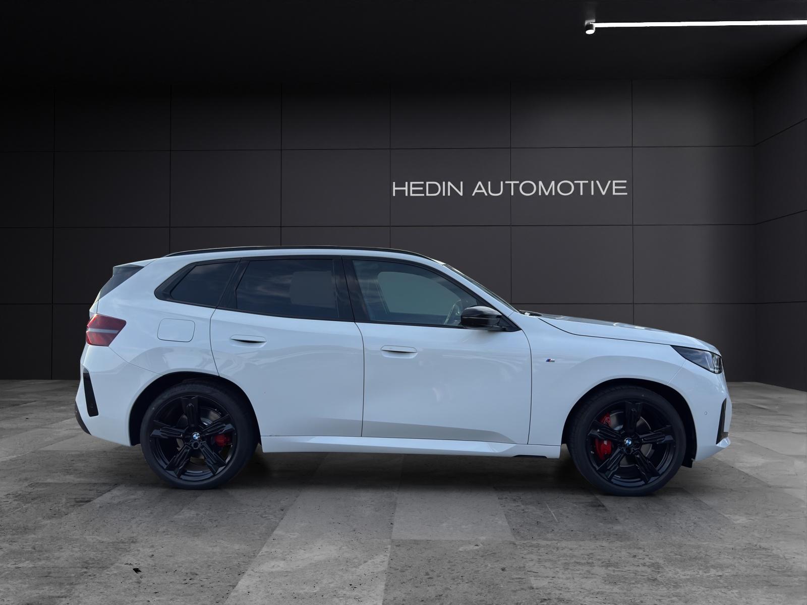 BMW X3 M50i-image-4