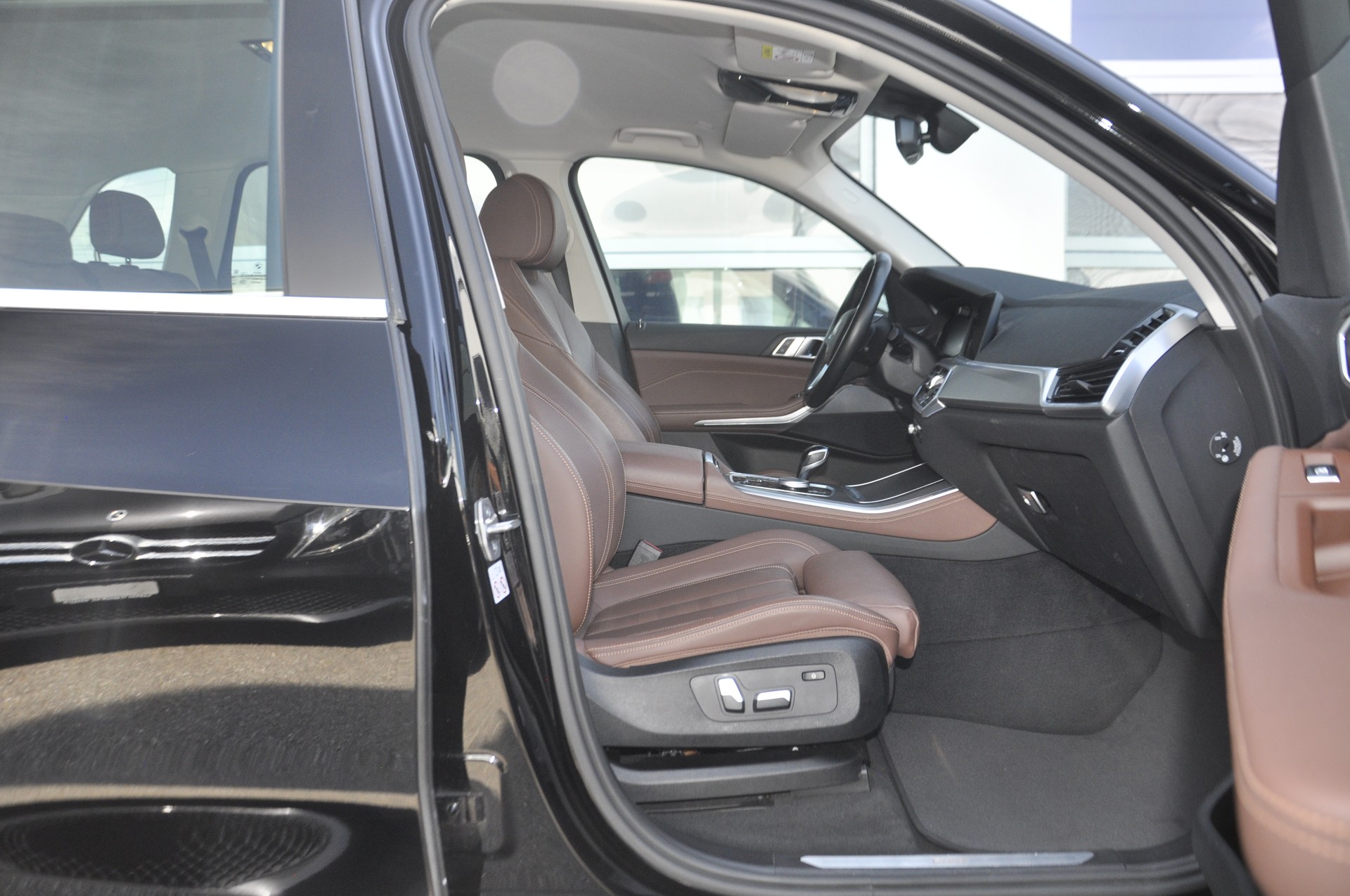 BMW X5 xDrive45e Steptronic-image-5