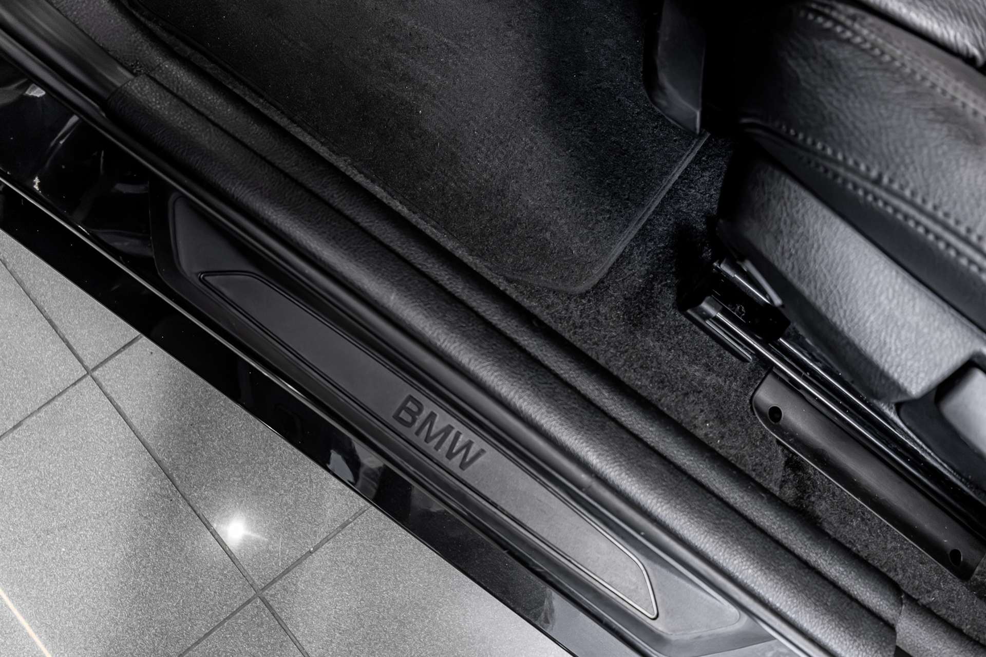 BMW 116i Steptronic-image-10