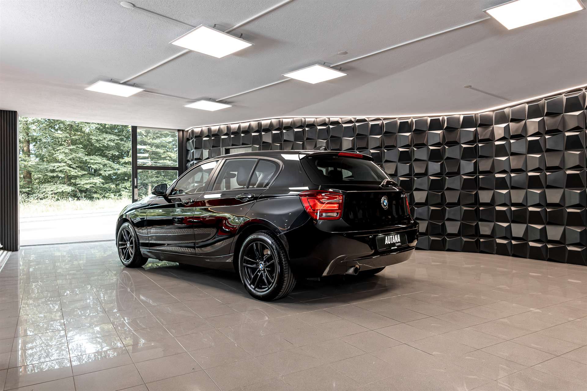 BMW 116i Steptronic-image-2