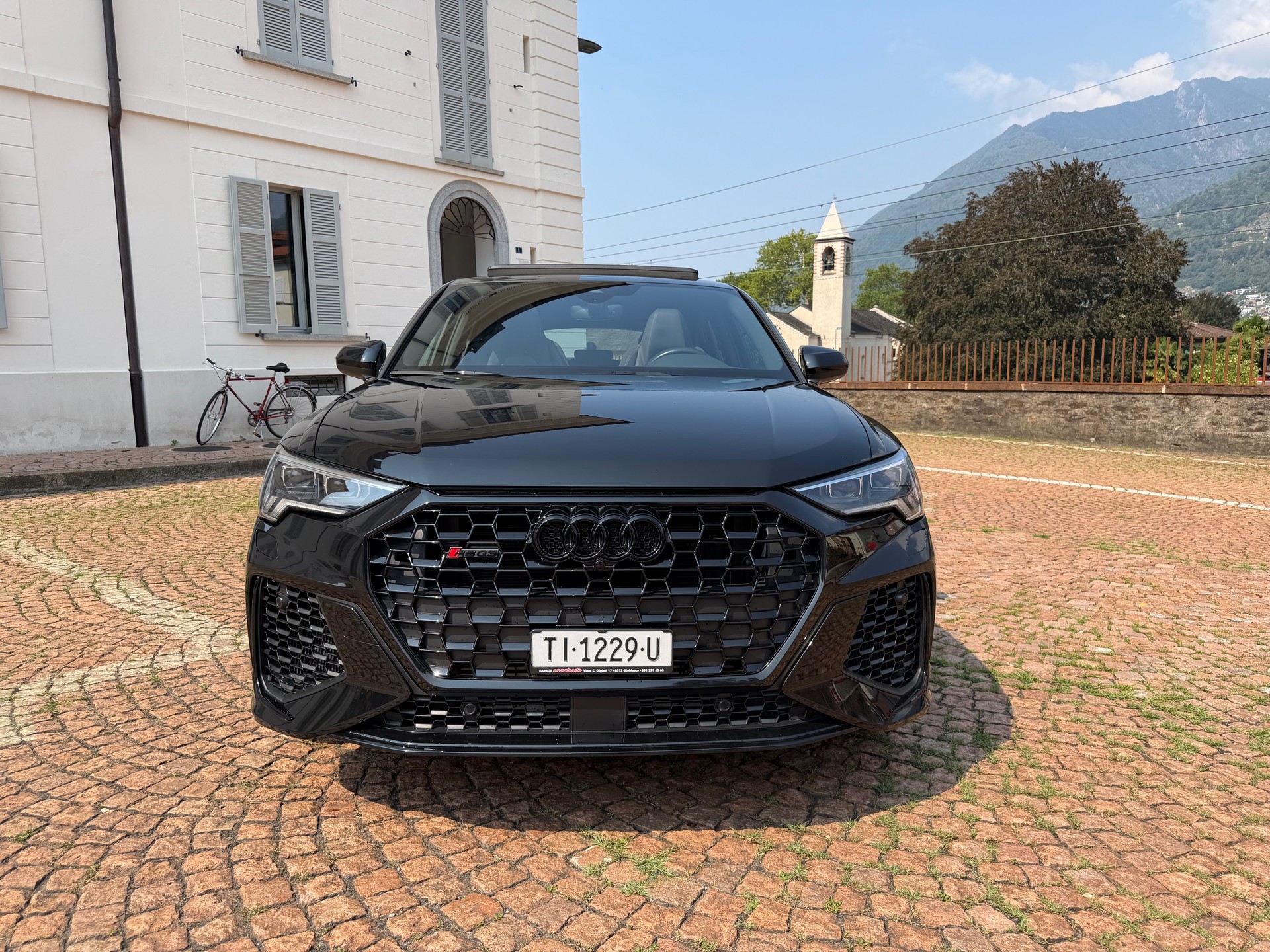 AUDI RS Q3 Sportback quattro S tronic-image-7
