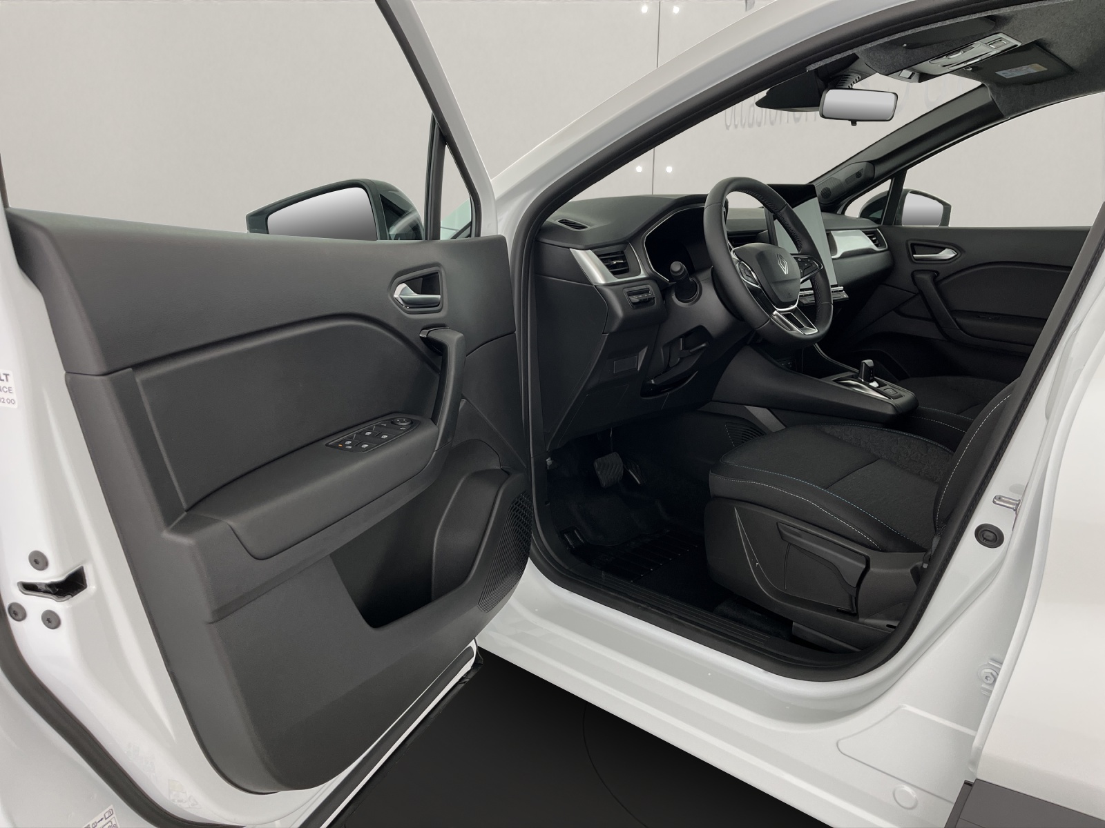 RENAULT Captur 1.8 E-Tech evolution-image-6