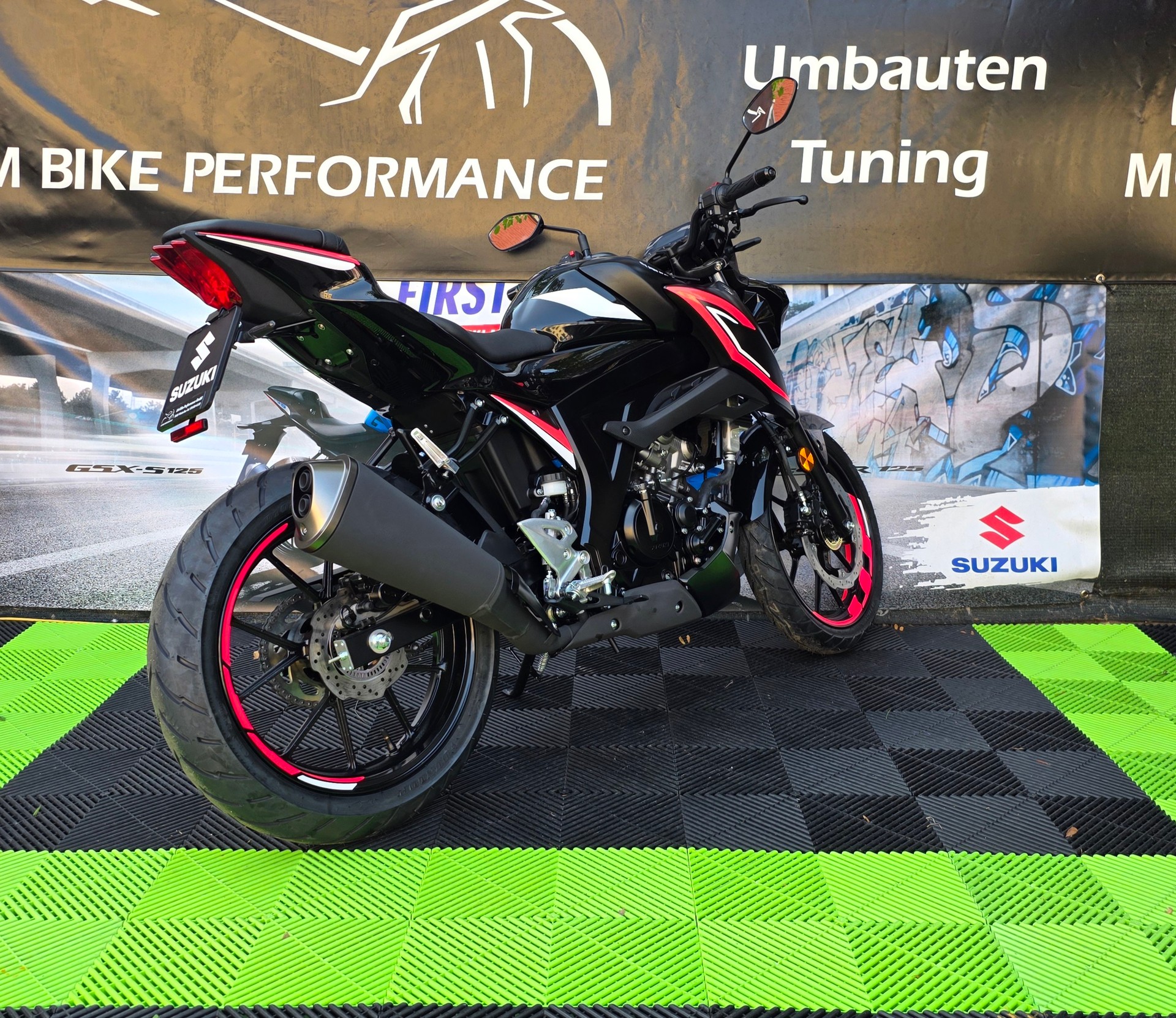SUZUKI GSX-S 125-image-7