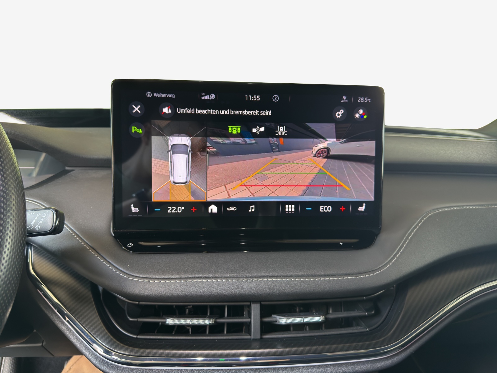 SKODA Enyaq iV 80x SportLine-image-16