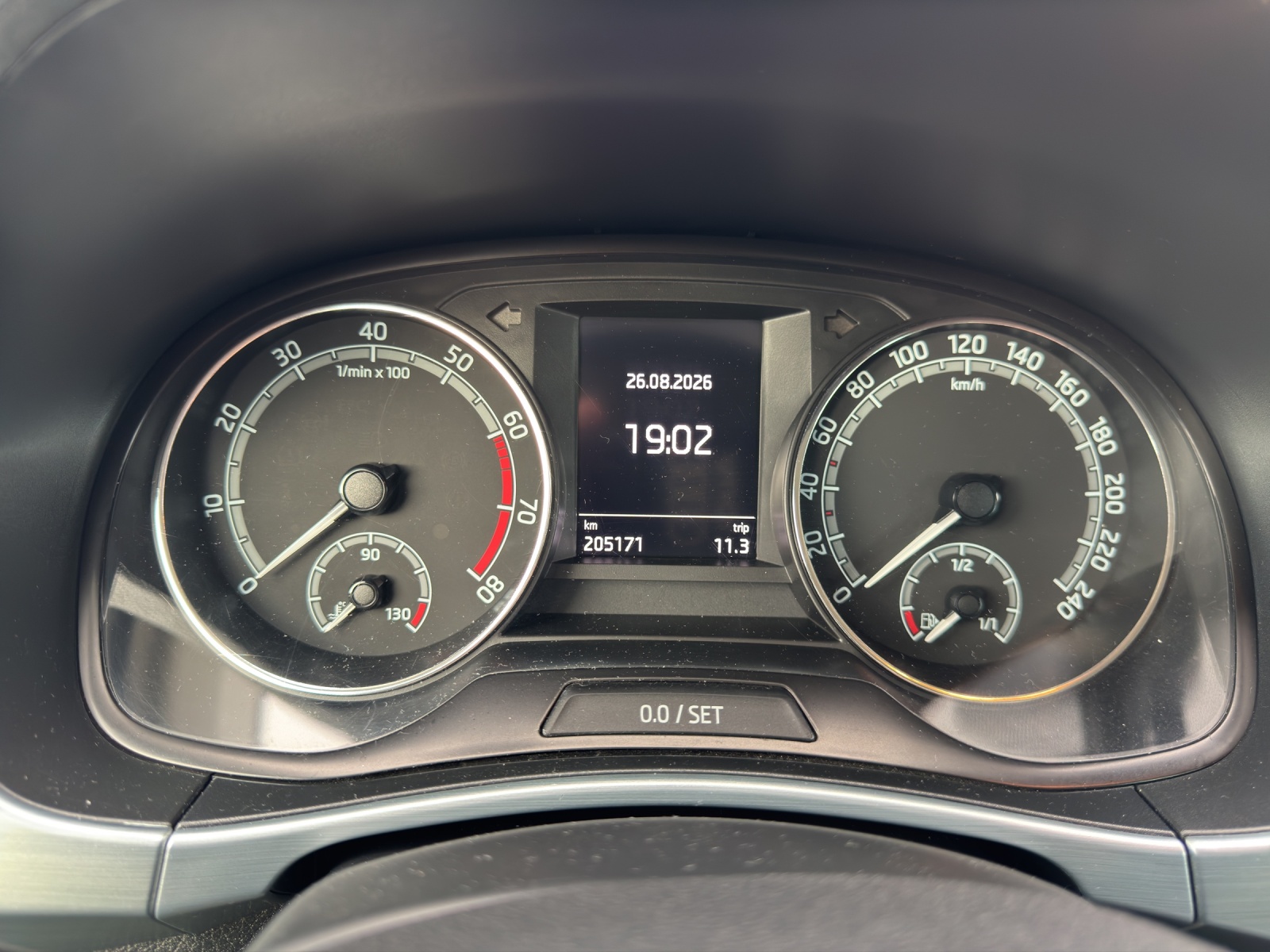 SKODA Fabia Combi 1.0 TSI Ambition-image-10