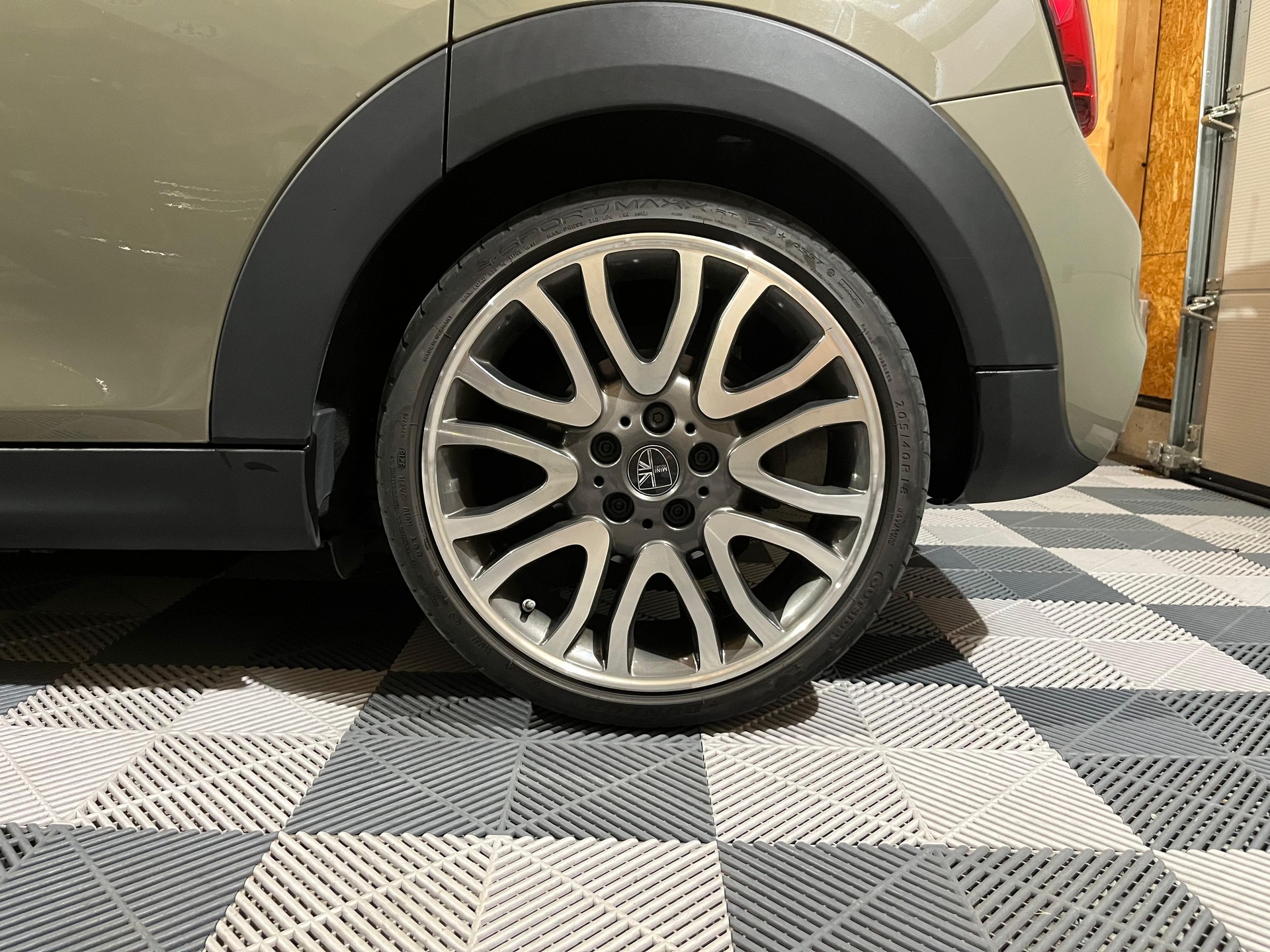 MINI Cooper S Steptronic DKG 5 portes-image-11