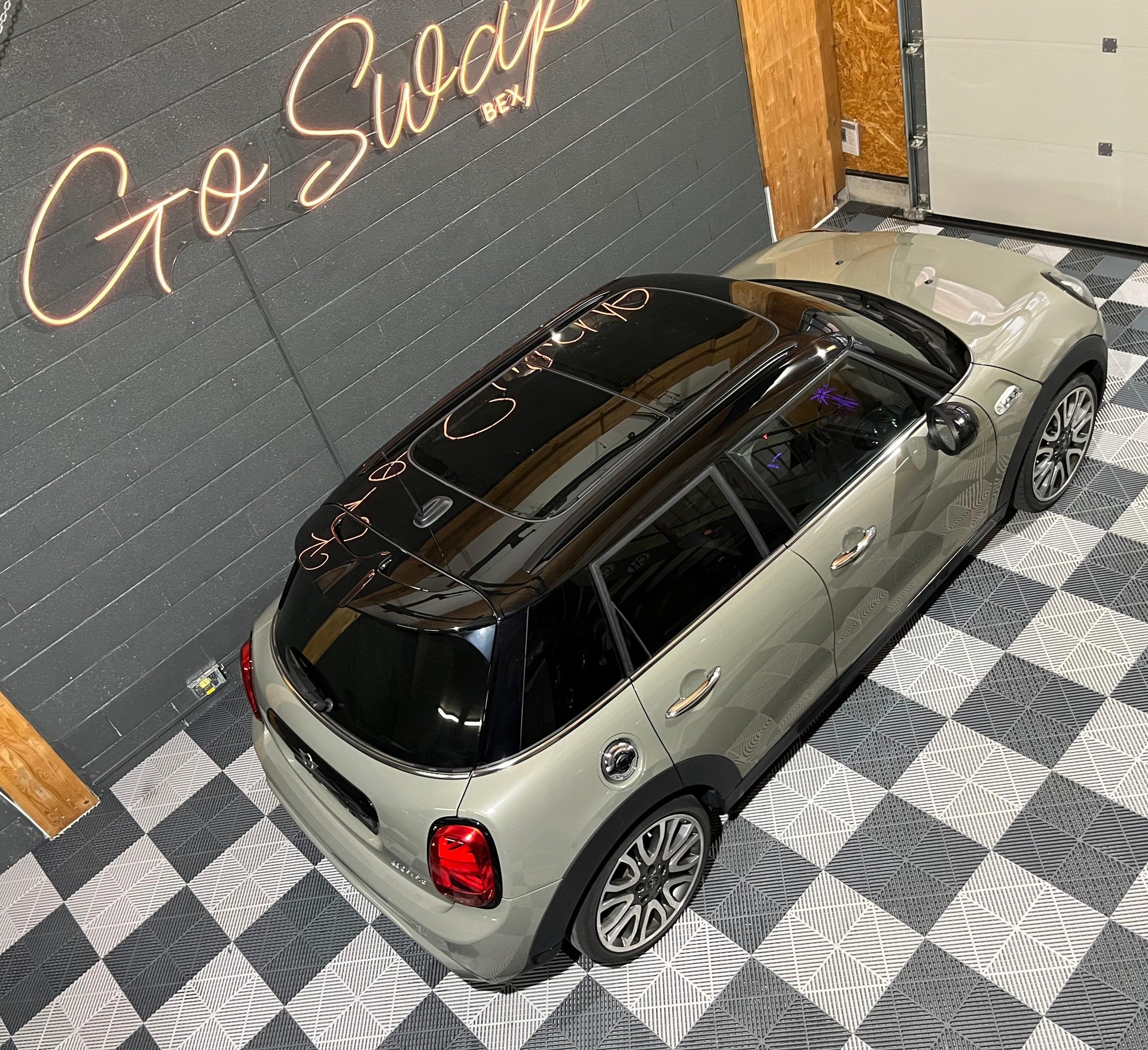 MINI Cooper S Steptronic DKG 5 portes-image-2