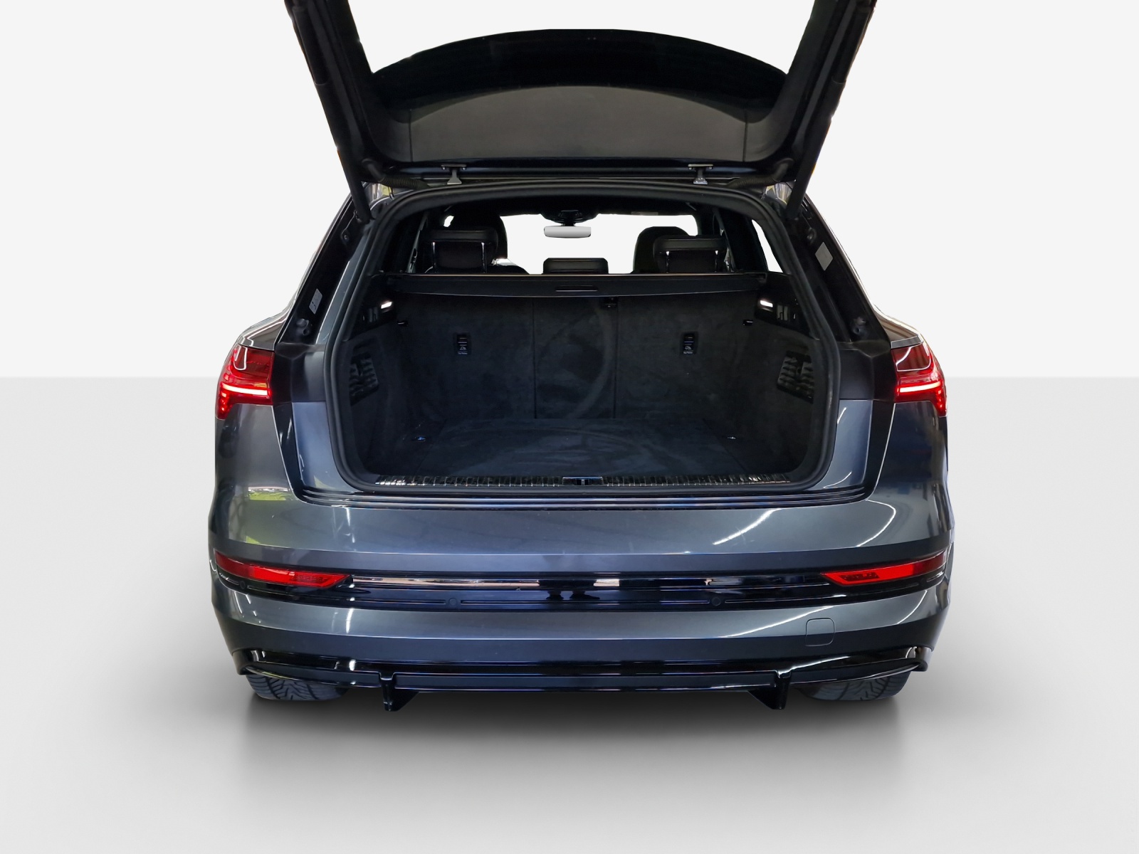 AUDI e-tron 50 S Line Attraction quattro-image-12