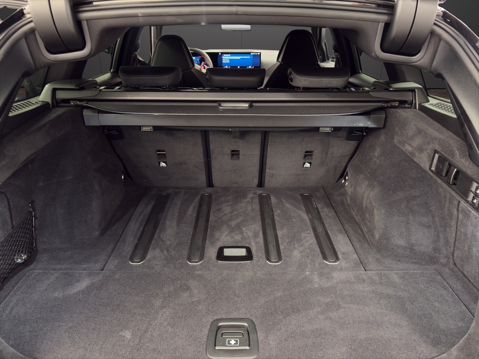 BMW M3 Competition xDrive Touring-image-22
