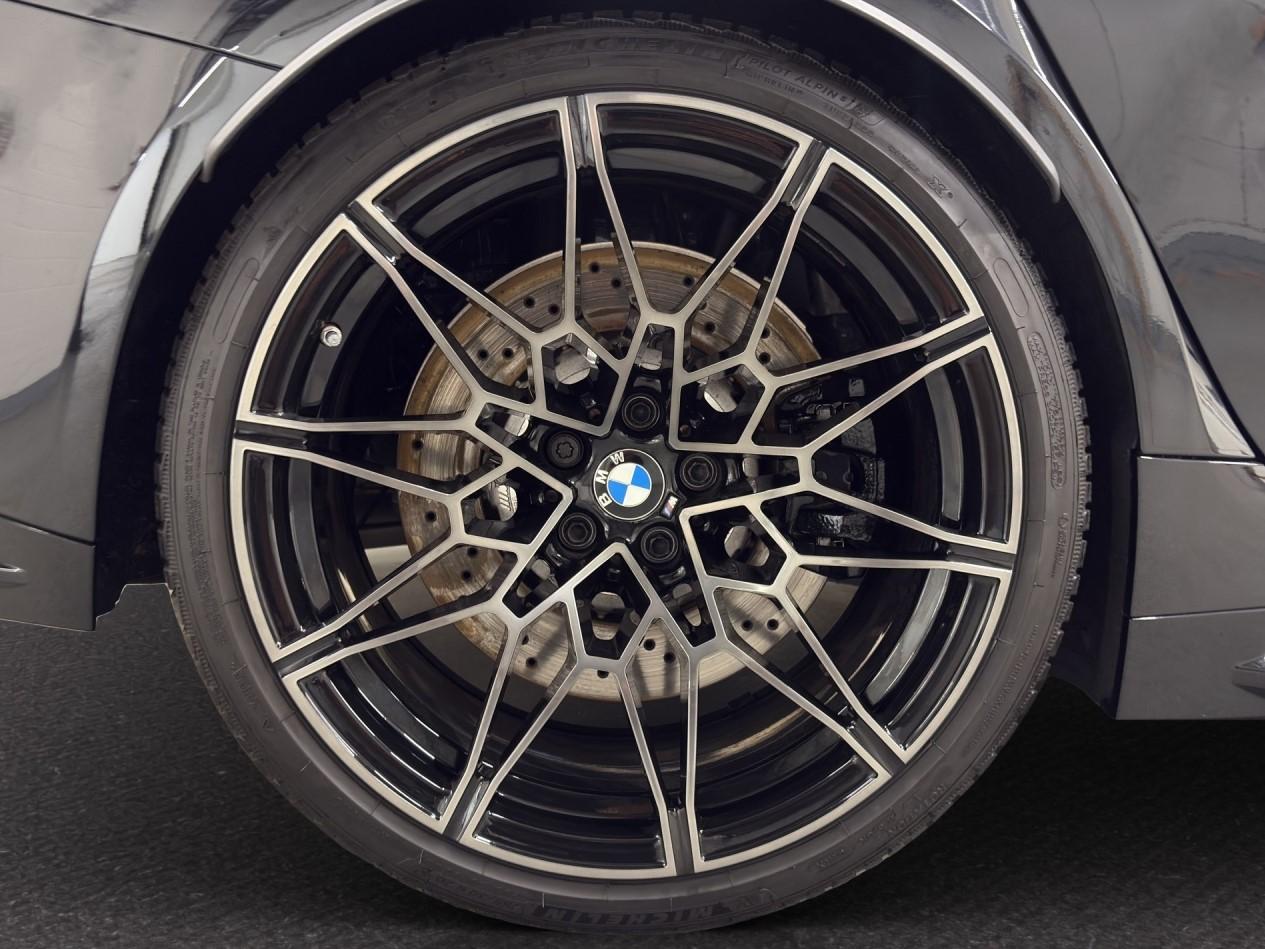 BMW M3 Competition xDrive Touring-image-10