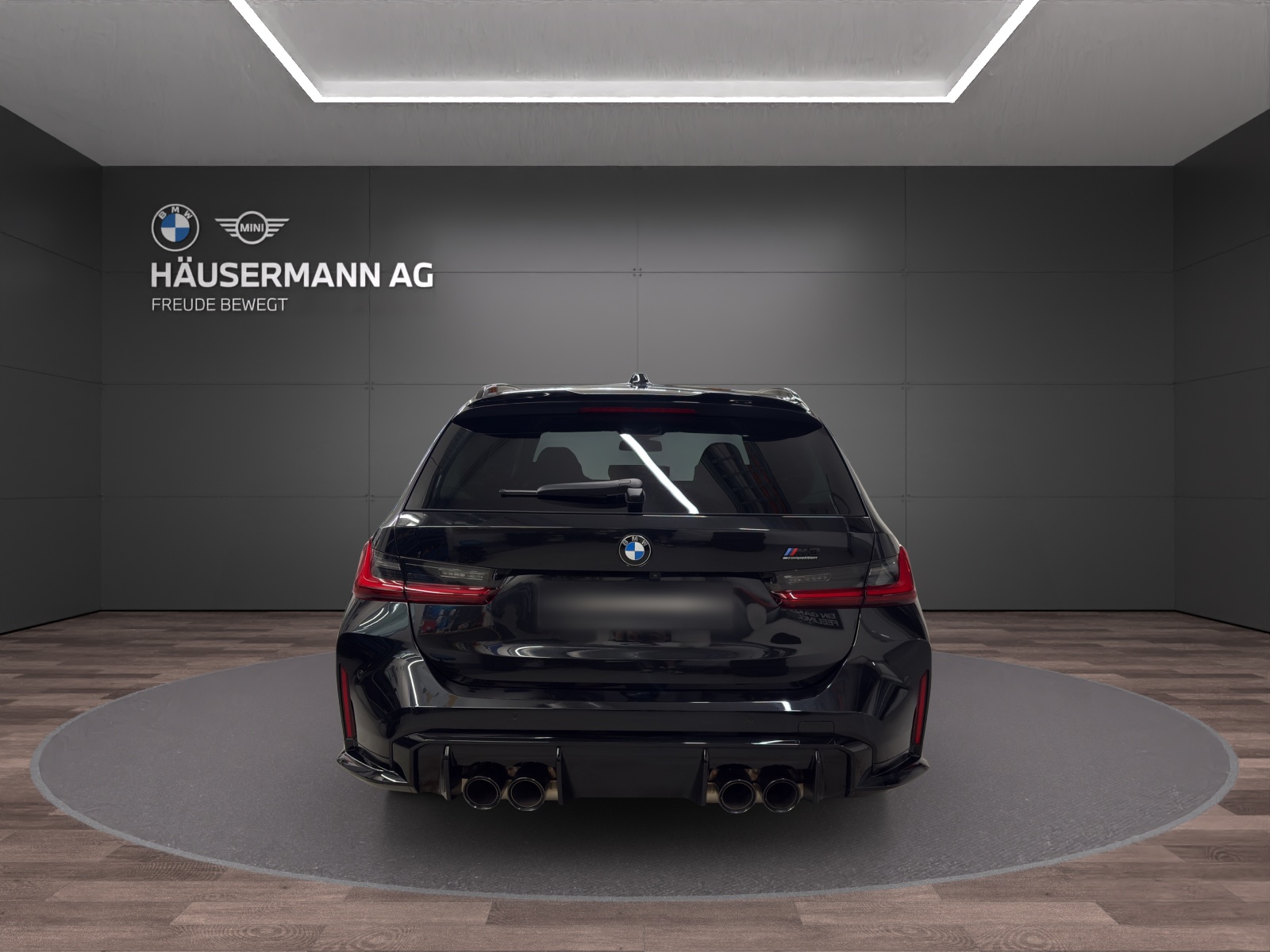 BMW M3 Competition xDrive Touring-image-5