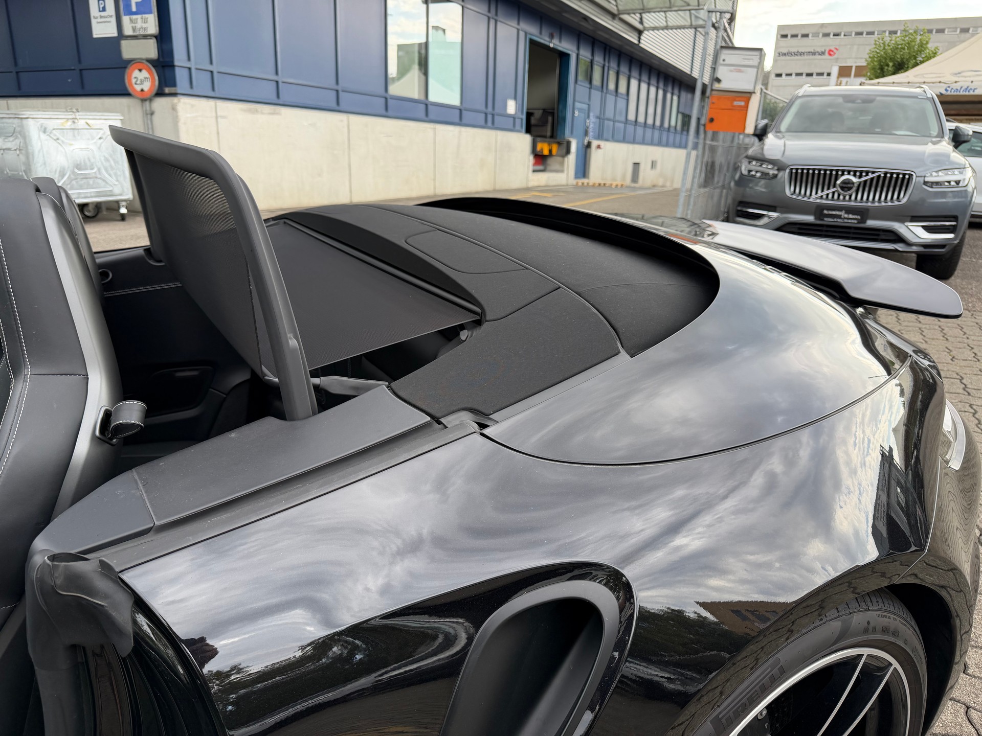PORSCHE 911 Turbo S Cabriolet PDK-image-18