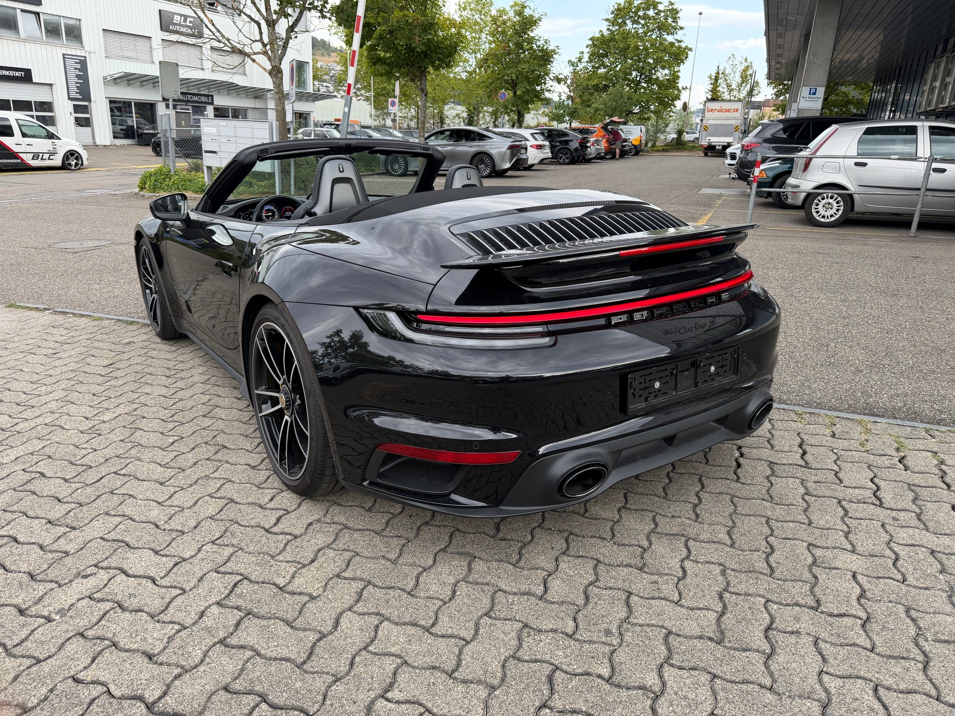 PORSCHE 911 Turbo S Cabriolet PDK-image-6