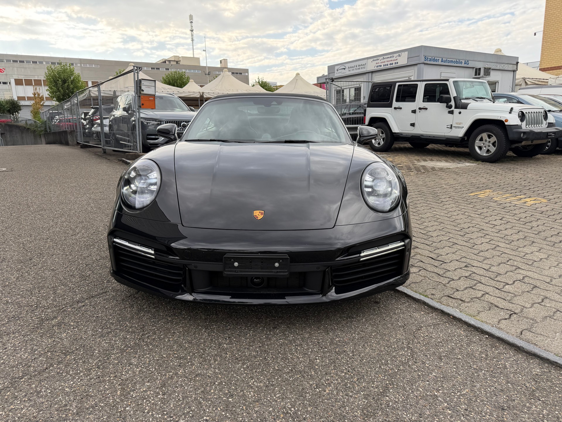 PORSCHE 911 Turbo S Cabriolet PDK-image-9