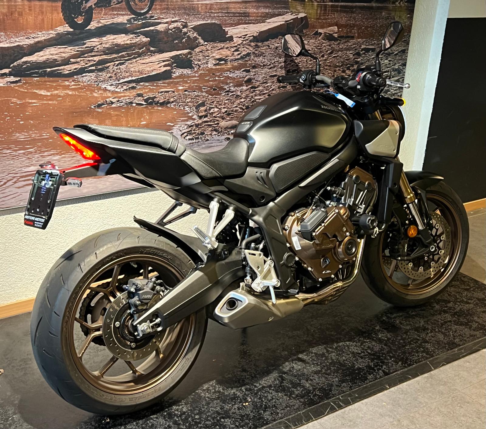 HONDA CB 650 R E-Clutch (35kW)-image-5