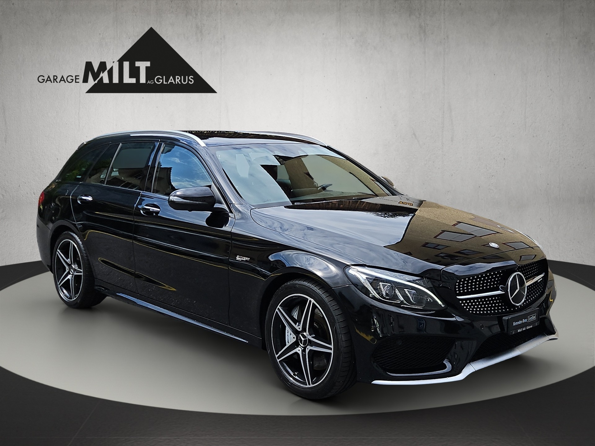 MERCEDES-BENZ C 43 AMG 4matic Kombi-image-1