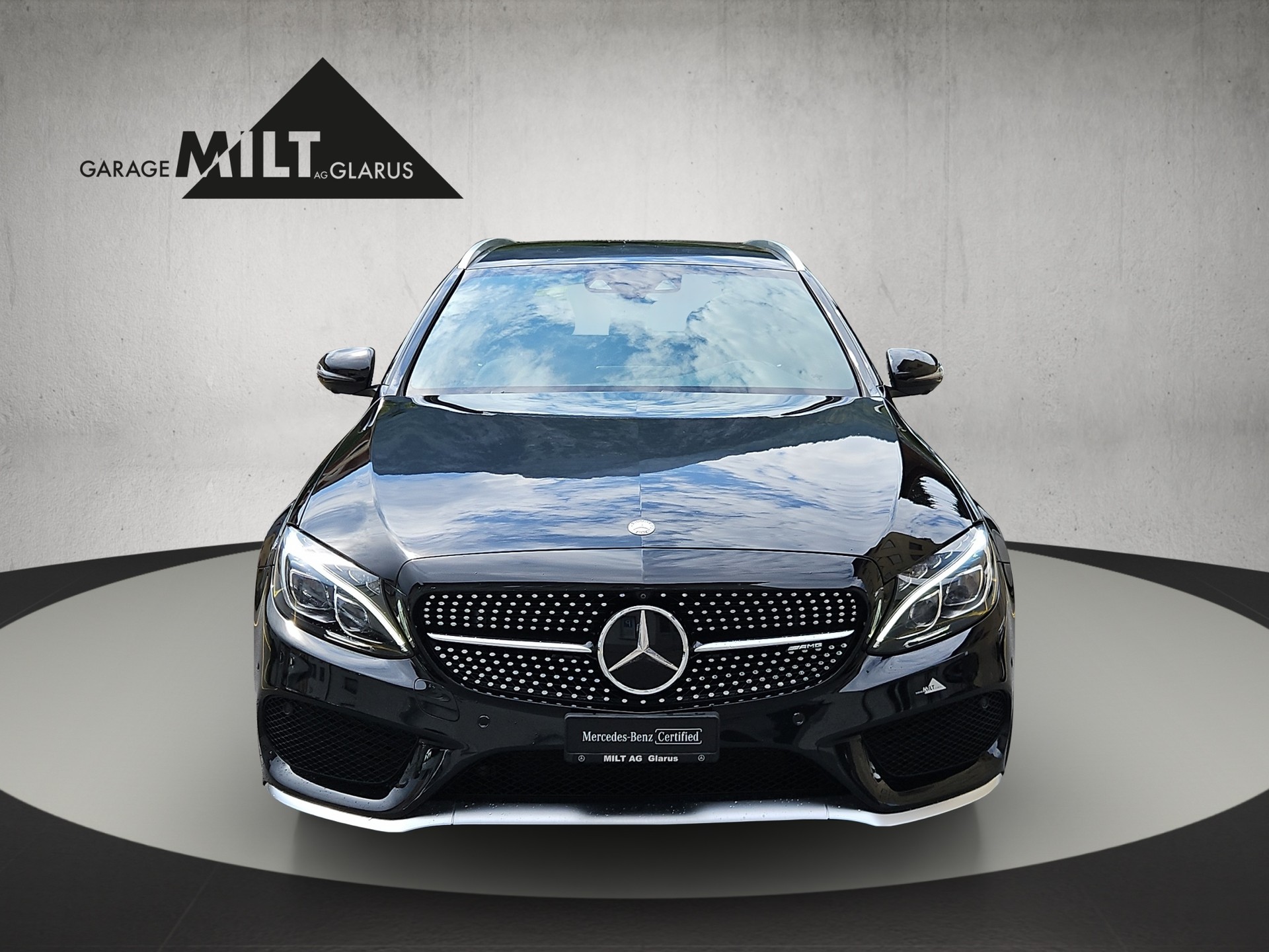 MERCEDES-BENZ C 43 AMG 4matic Kombi-image-2