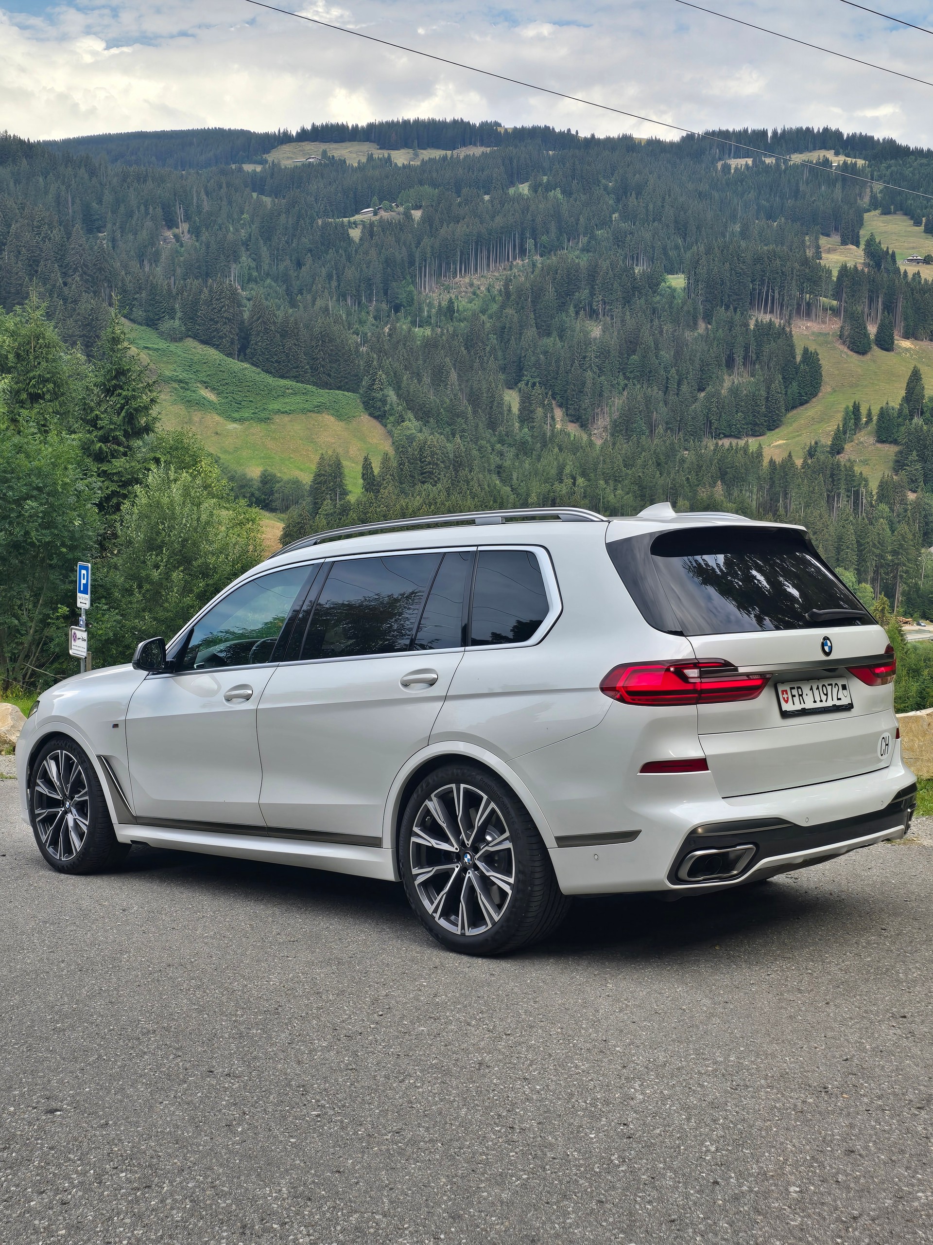 BMW M50i-image-0
