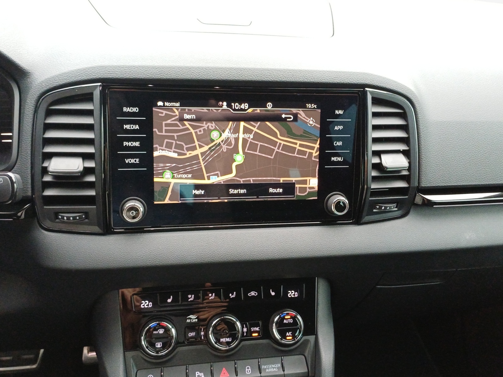 SKODA Karoq 2.0 TSI SportLine 4x4 DSG-image-10