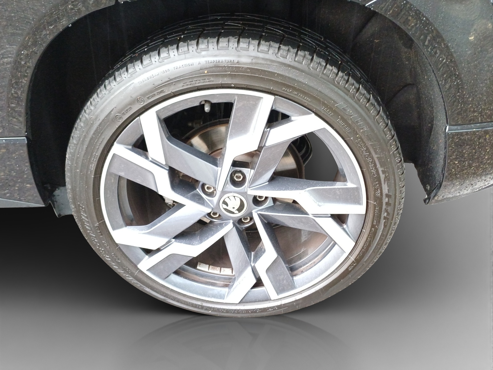 SKODA Karoq 2.0 TSI SportLine 4x4 DSG-image-14